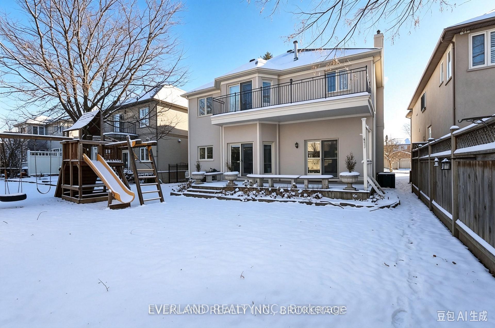 Photo 29 of 472 Spring Gate Boulevard, Vaughan, Crestwood-Springfarm-Yorkhill — HOMEH