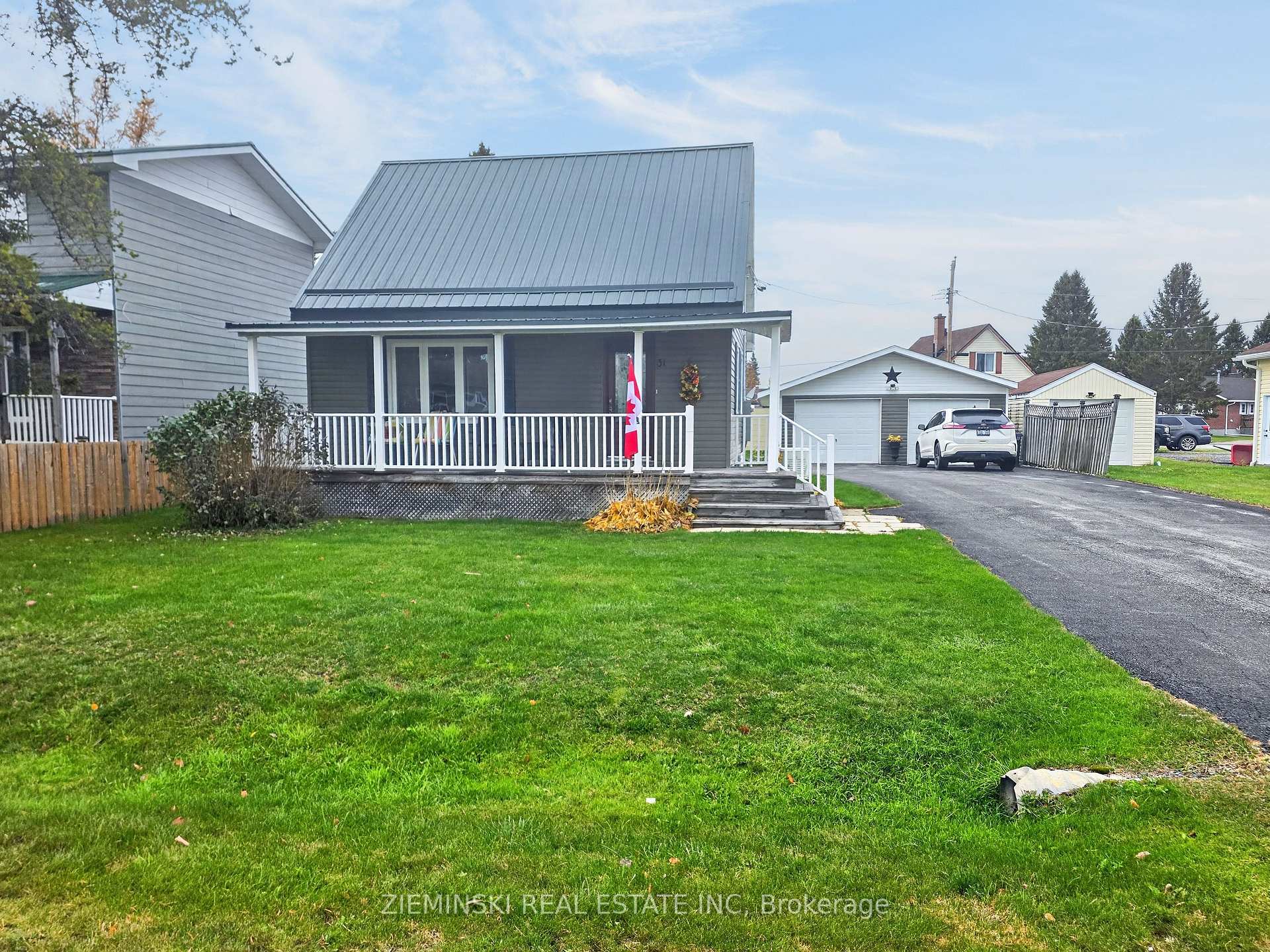 Photo 1 of 31 Quinn Crescent, Black River Matheson, Matheson — HOMEH
