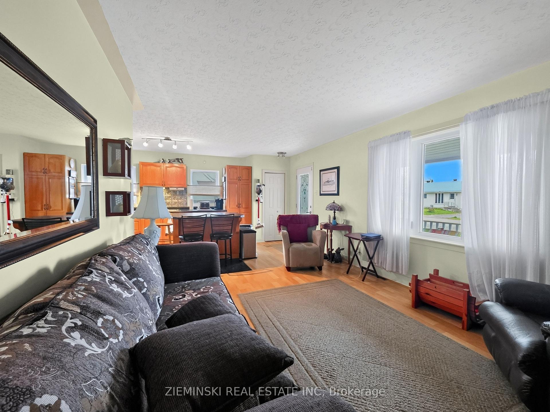 Photo 5 of 31 Quinn Crescent, Black River Matheson, Matheson — HOMEH