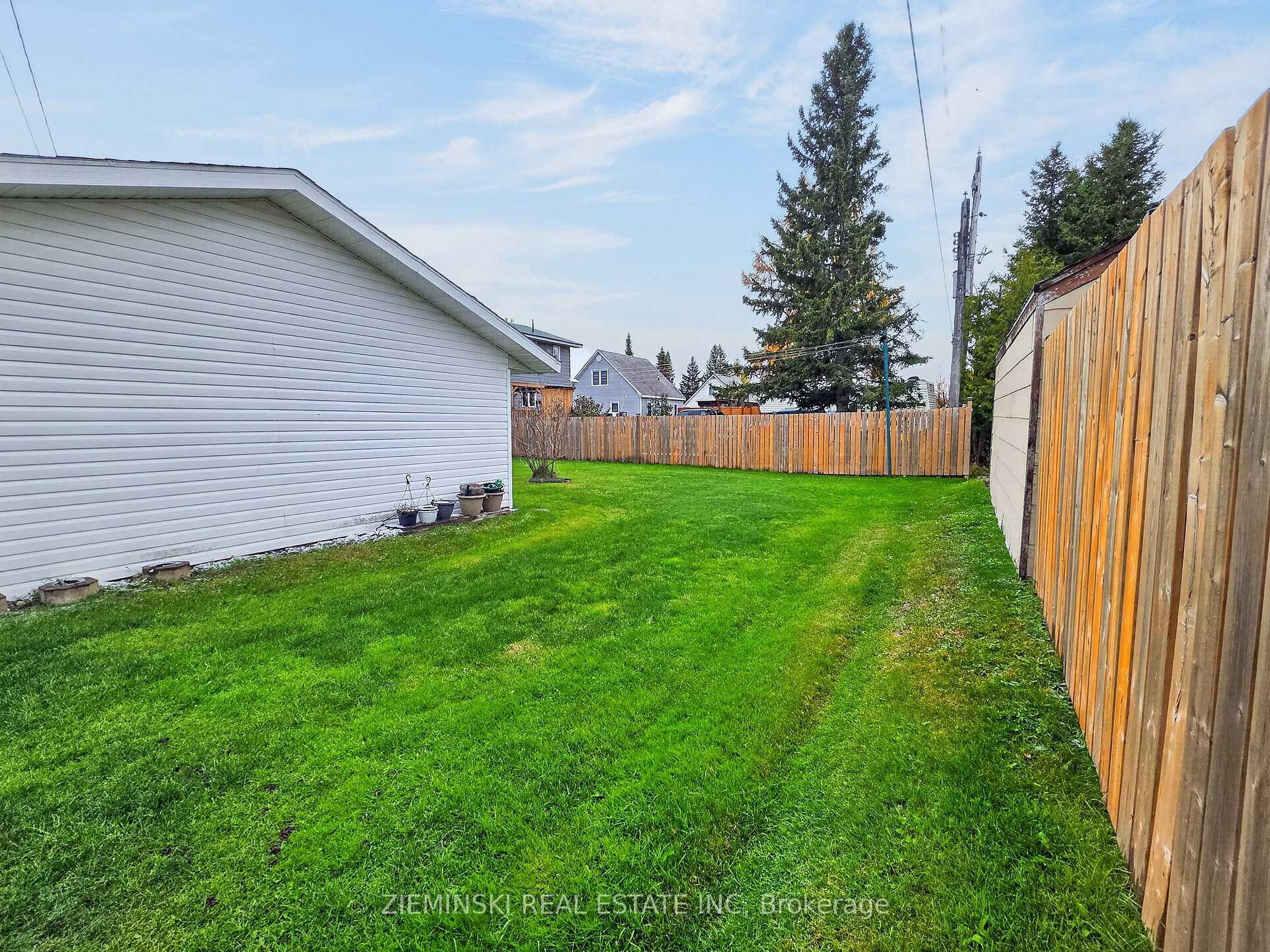 Photo 29 of 31 Quinn Crescent, Black River Matheson, Matheson — HOMEH