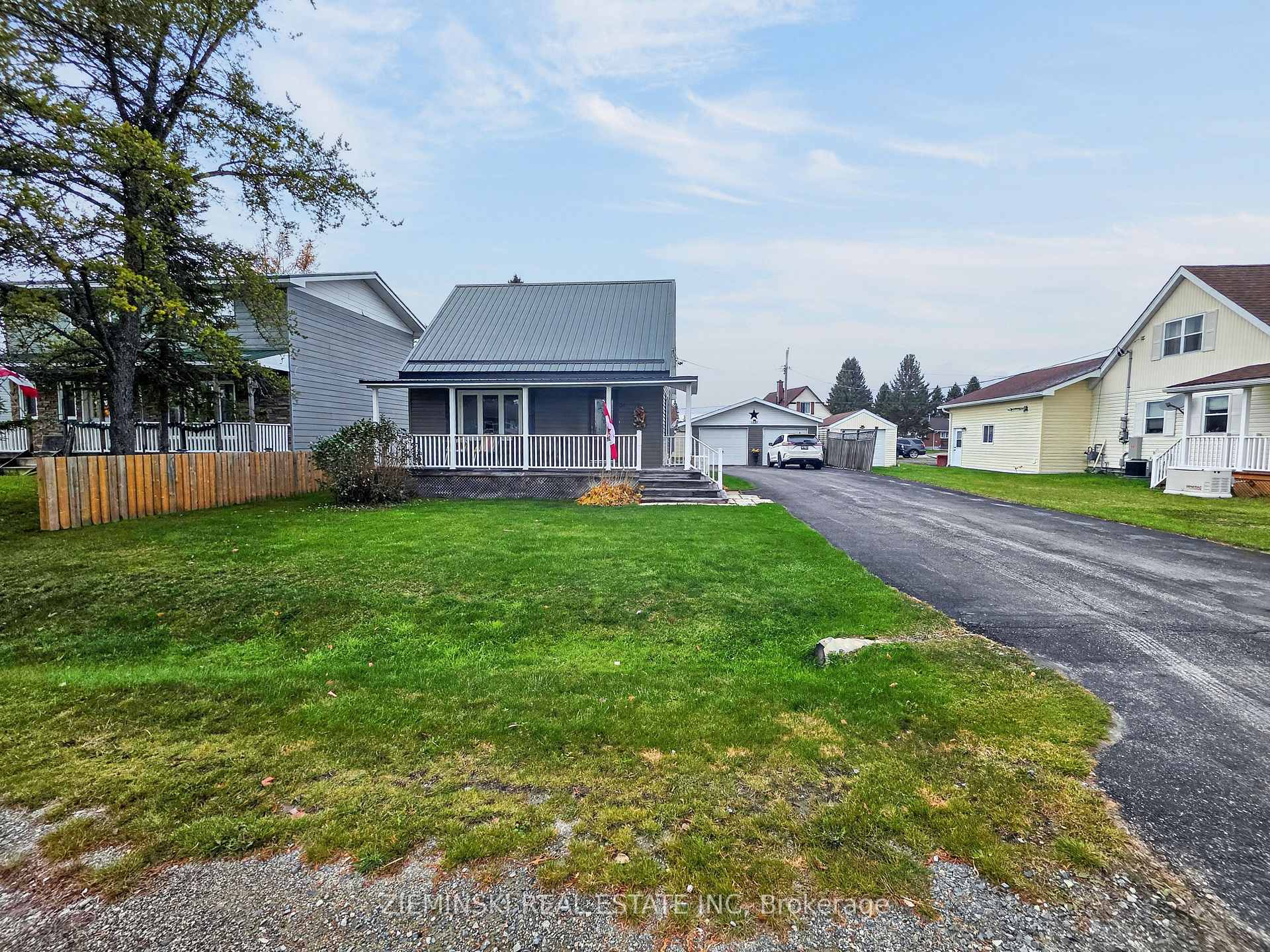 Photo 32 of 31 Quinn Crescent, Black River Matheson, Matheson — HOMEH