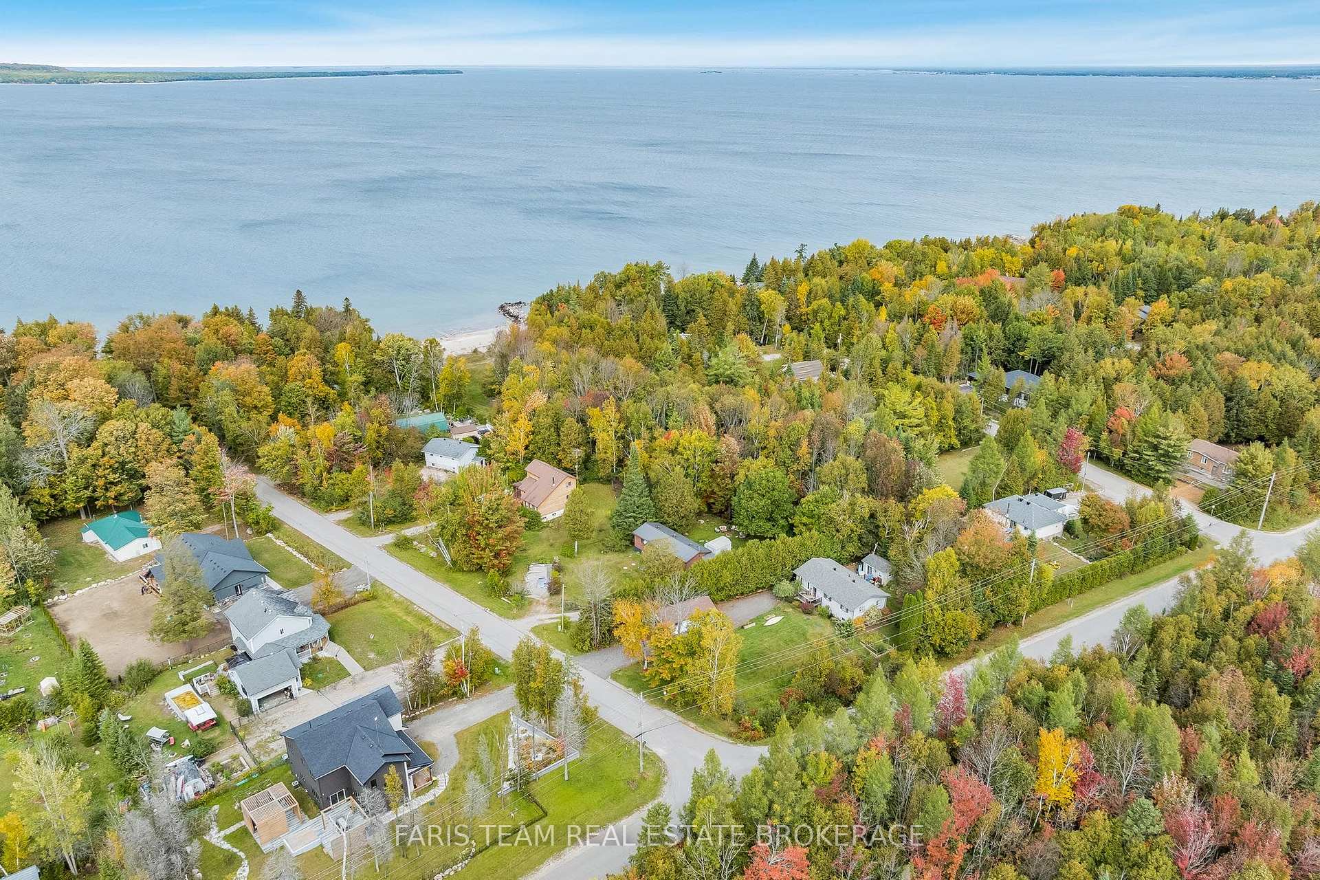 Photo 28 of 7 Couchiching Crescent, Tiny, Rural Tiny — HOMEH