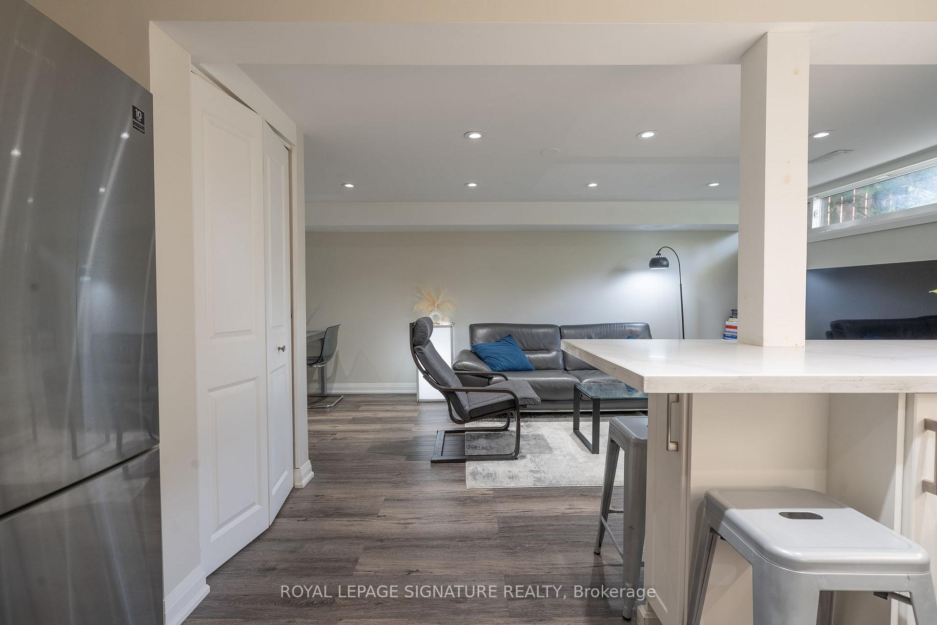 Photo 9 of Unit Bsmt, 305 Blue Grass Boulevard, Richmond Hill, Crosby — HOMEH