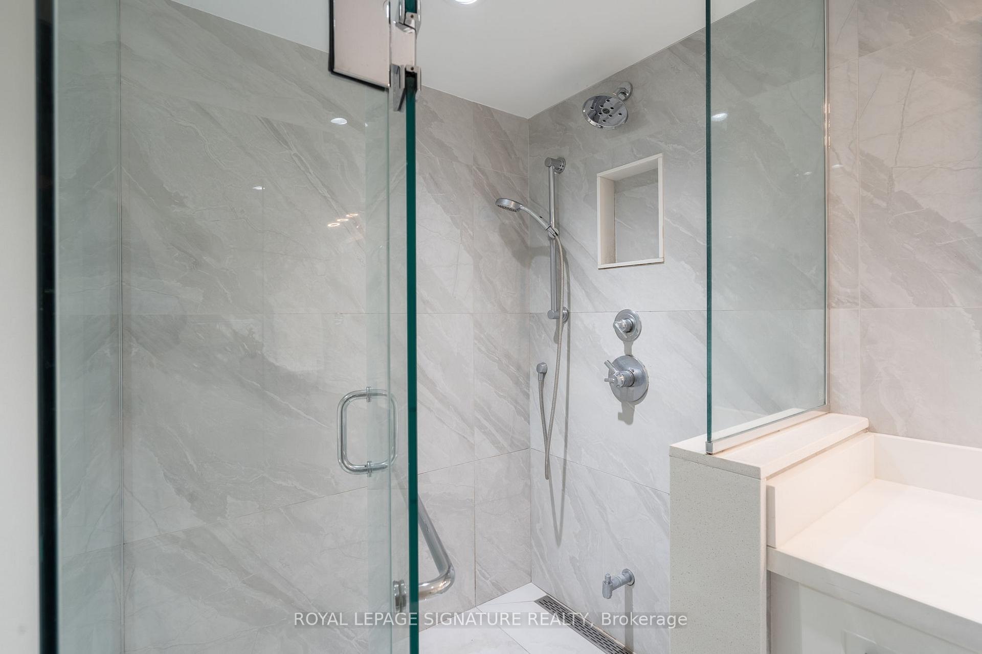 Photo 24 of Unit Bsmt, 305 Blue Grass Boulevard, Richmond Hill, Crosby — HOMEH