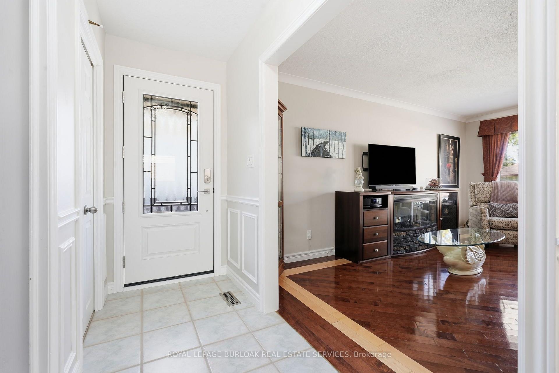 Photo 5 of 2432 Cyprus Avenue, Burlington, Mountainside — HOMEH