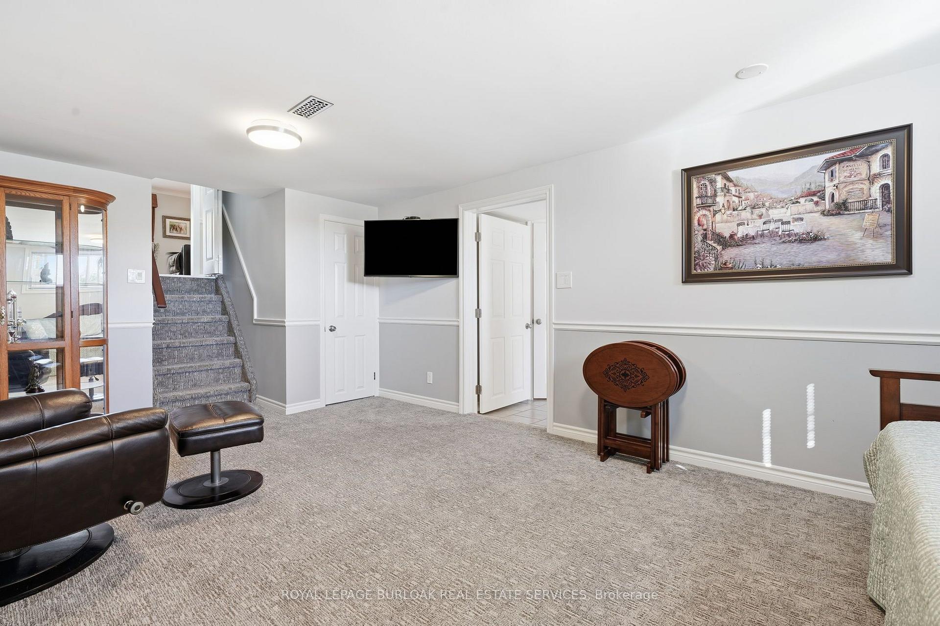 Photo 26 of 2432 Cyprus Avenue, Burlington, Mountainside — HOMEH
