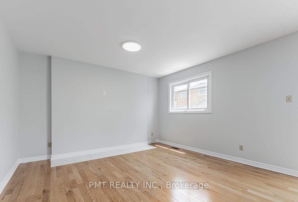 Photo 9 of Unit Main, 71 Misty Meadow Drive, Vaughan, East Woodbridge — HOMEH