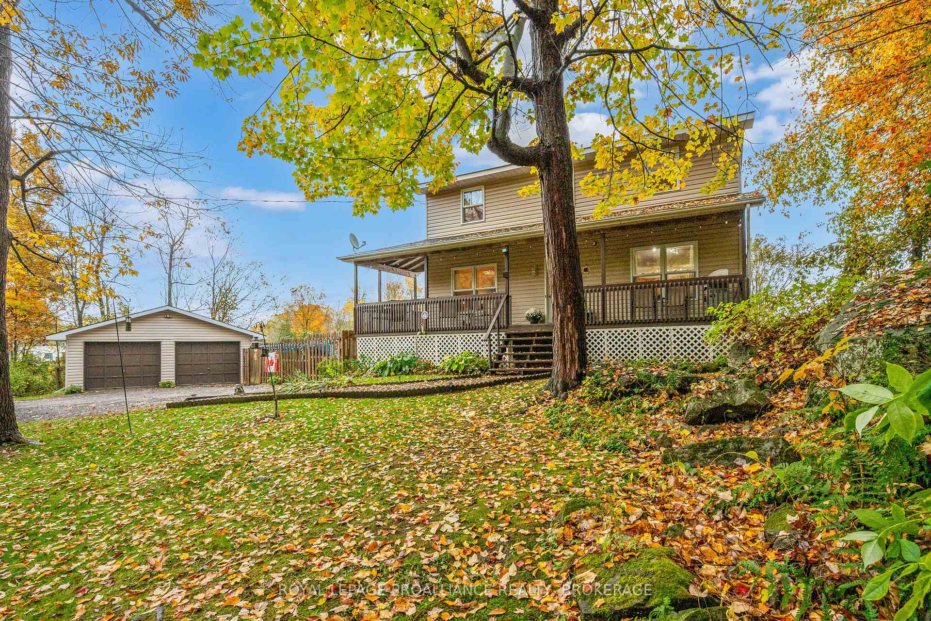 Photo 3 of 435 County Road 2 E, Gananoque, Gananoque — HOMEH