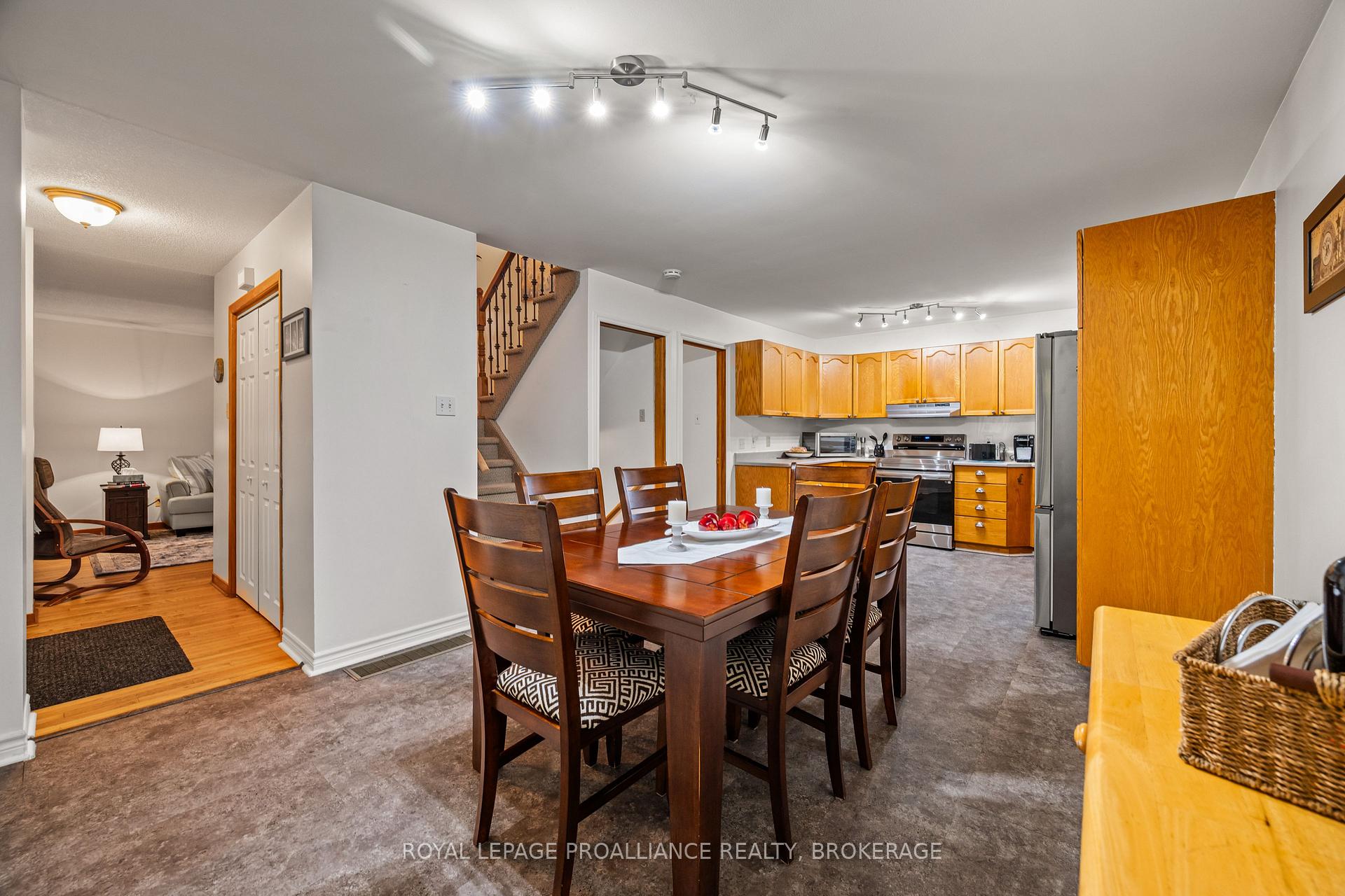 Photo 14 of 435 County Road 2 E, Gananoque, Gananoque — HOMEH