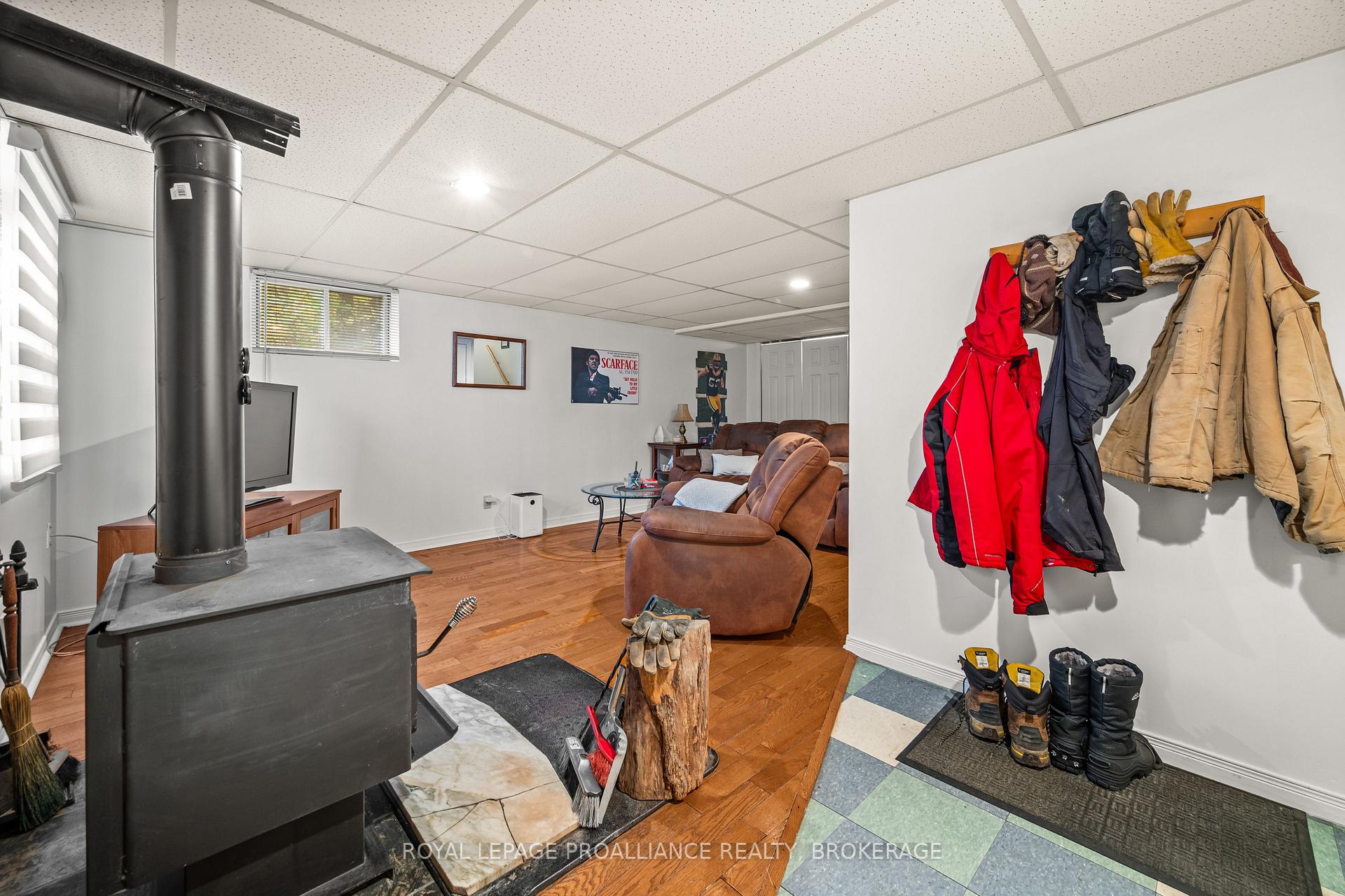Photo 37 of 435 County Road 2 E, Gananoque, Gananoque — HOMEH