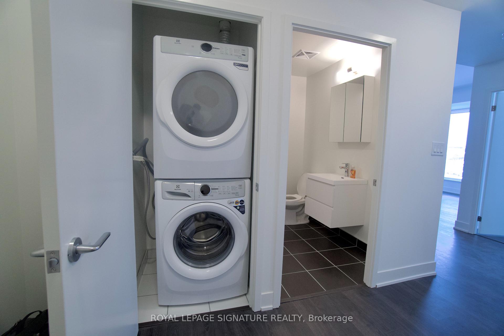 Photo 10 of Unit 414, 38 Andre De Grasse Street, Markham, Unionville — HOMEH