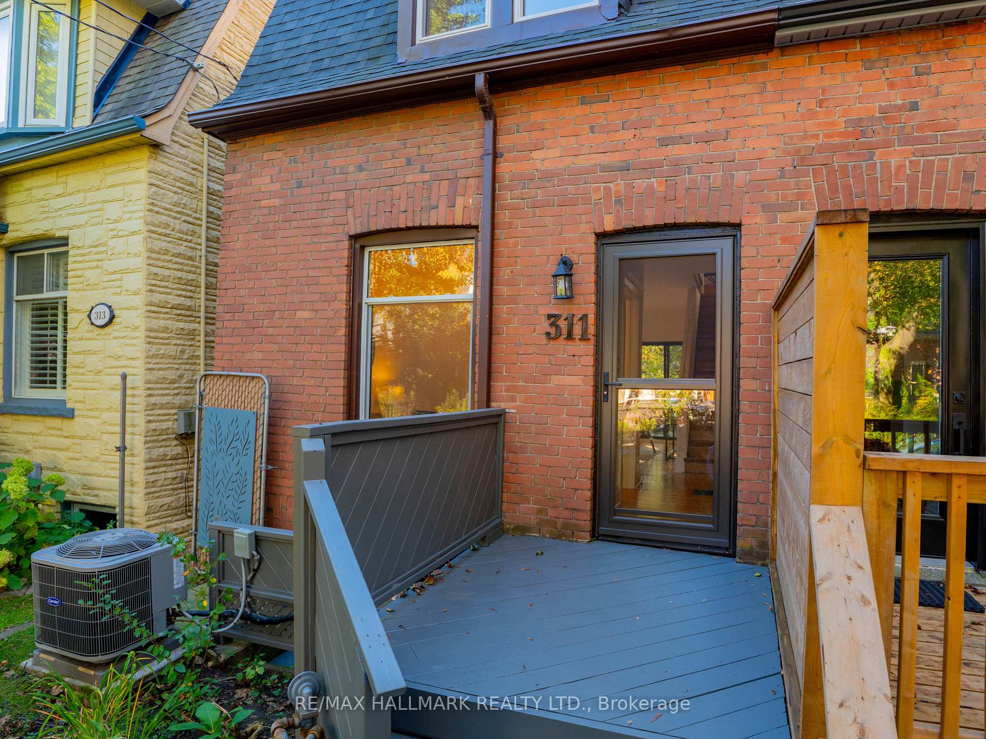 Photo 2 of 311 Bain Avenue, Toronto, Blake-Jones — HOMEH