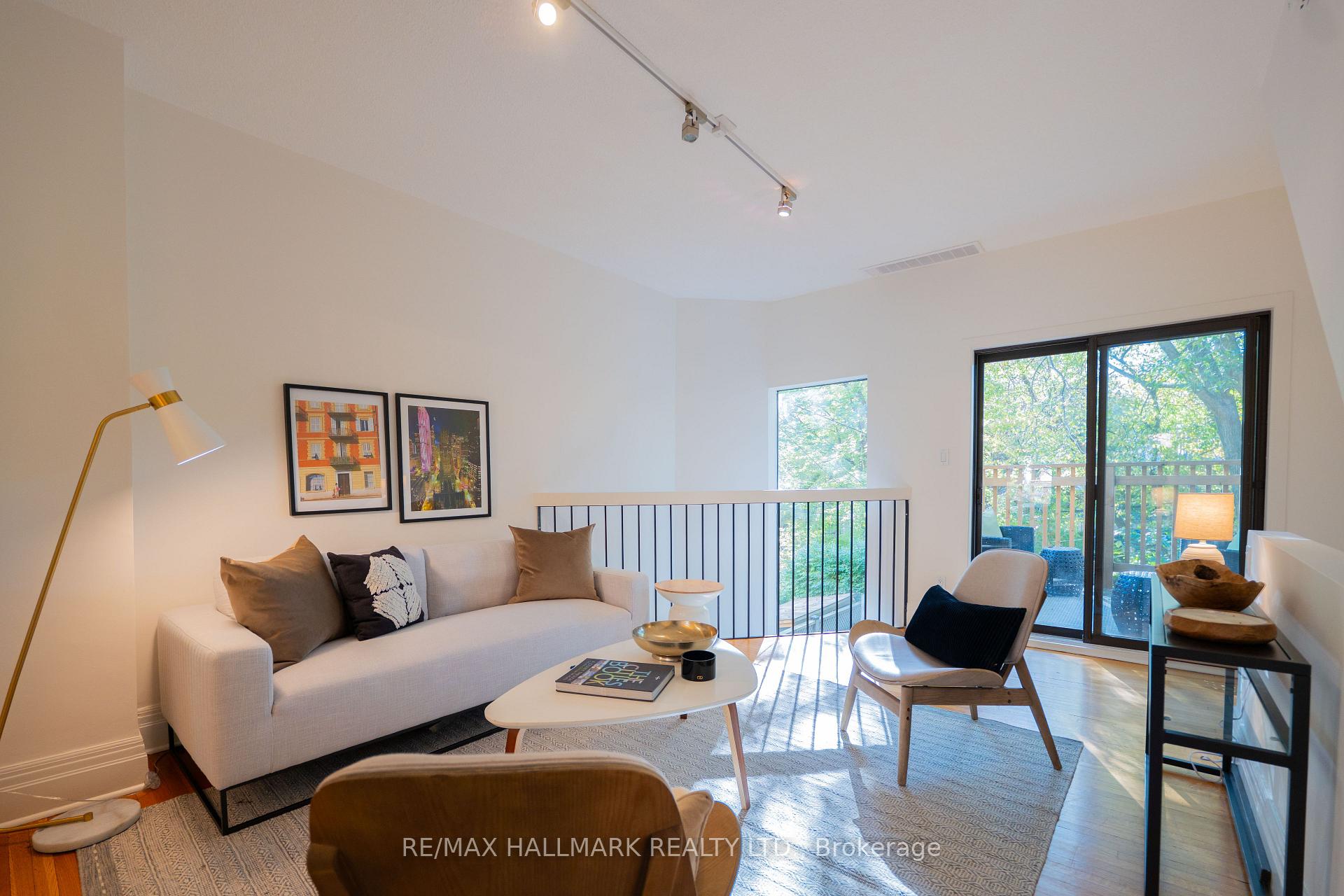 Photo 4 of 311 Bain Avenue, Toronto, Blake-Jones — HOMEH