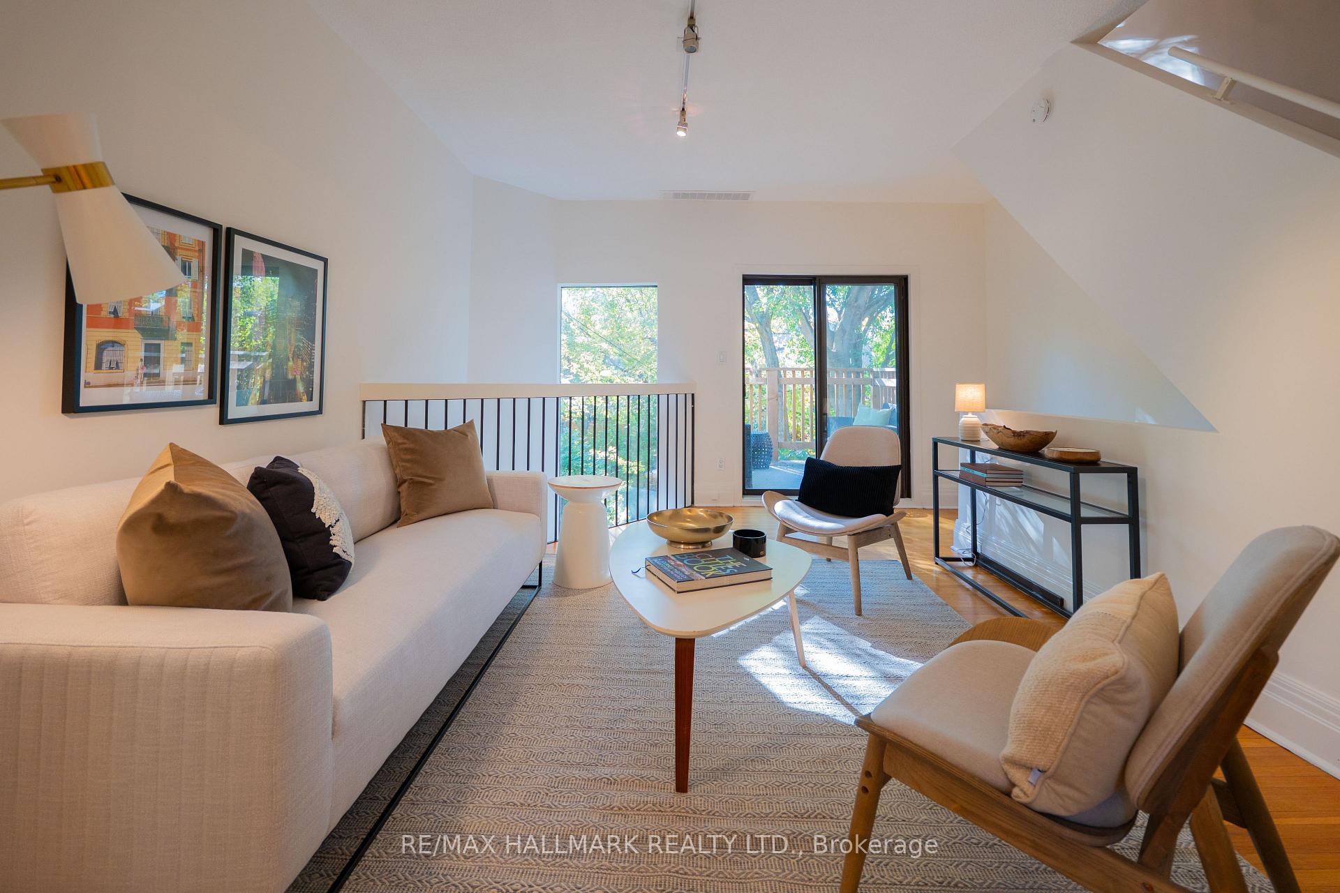 Photo 5 of 311 Bain Avenue, Toronto, Blake-Jones — HOMEH