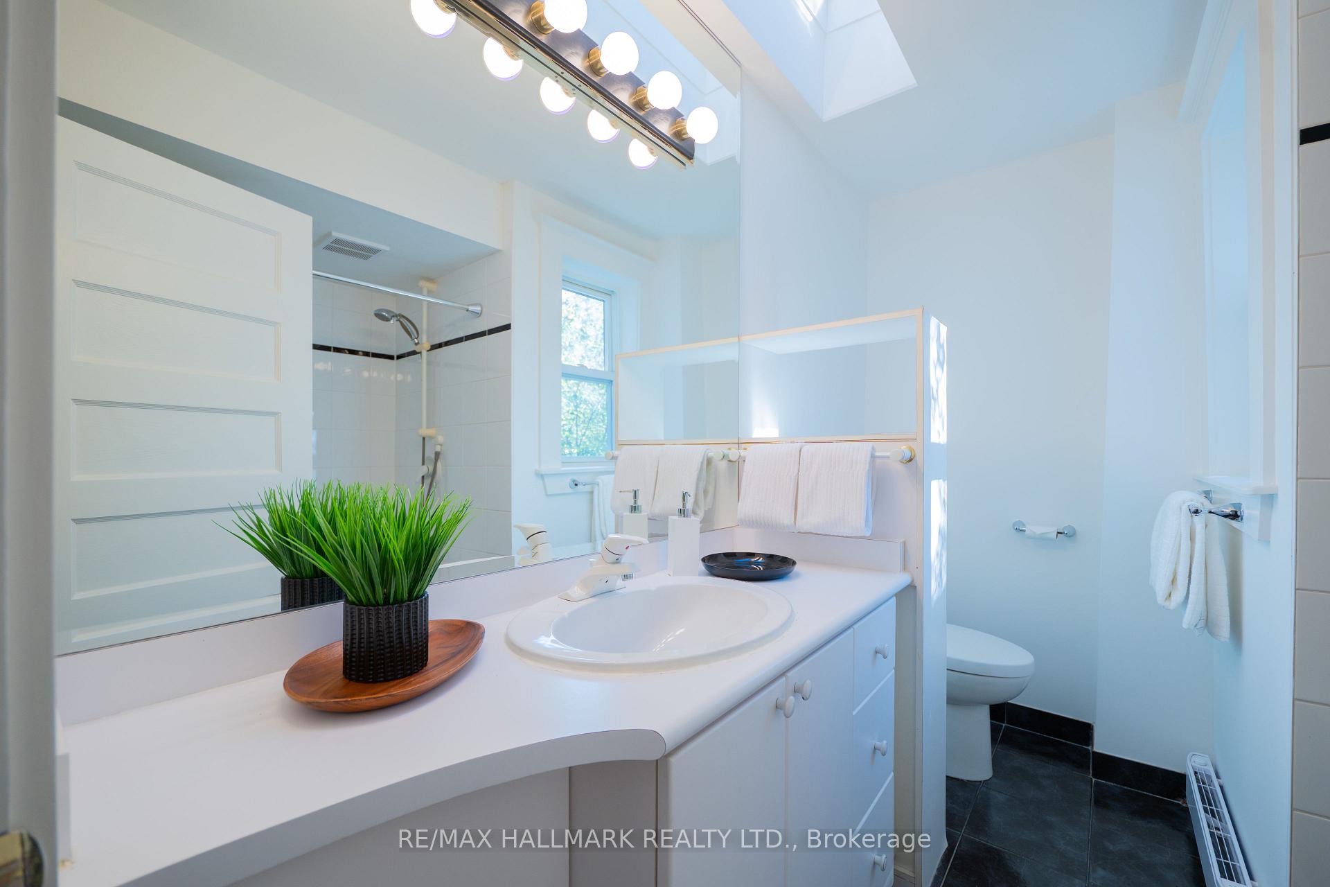 Photo 29 of 311 Bain Avenue, Toronto, Blake-Jones — HOMEH