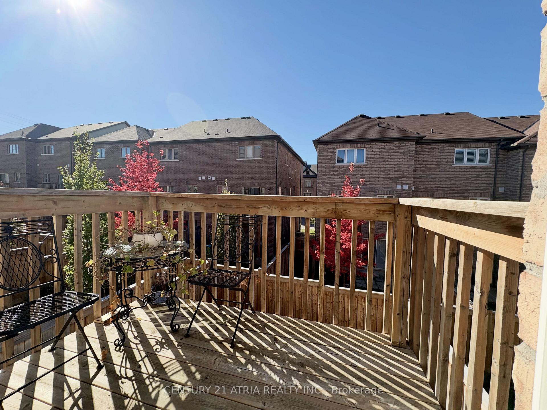 Photo 13 of 62 Gordon Circle, Newmarket, Gorham-College Manor — HOMEH