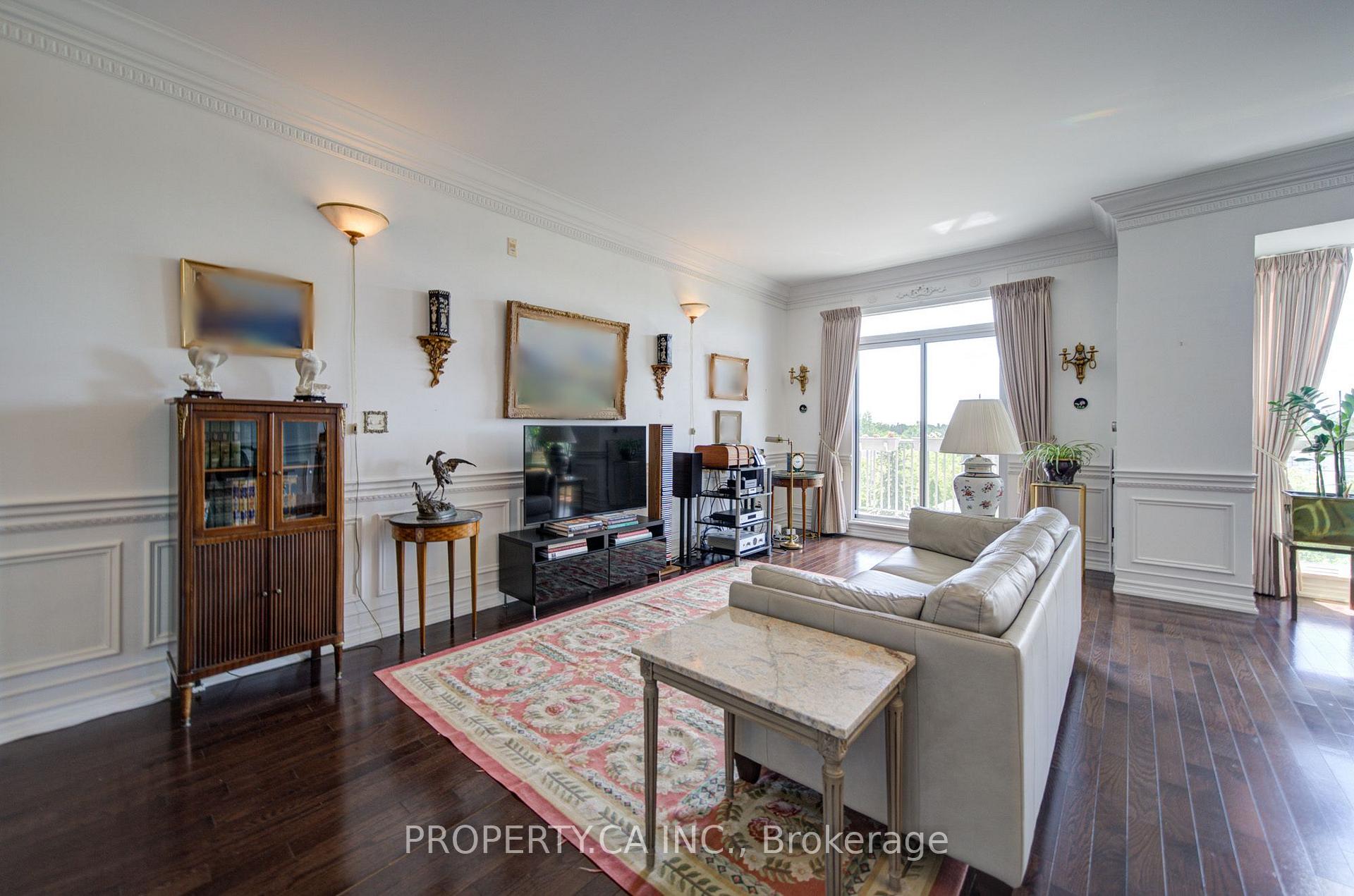 Photo 5 of Unit 609, 4200 Bathurst Street, North York, Clanton Park — HOMEH
