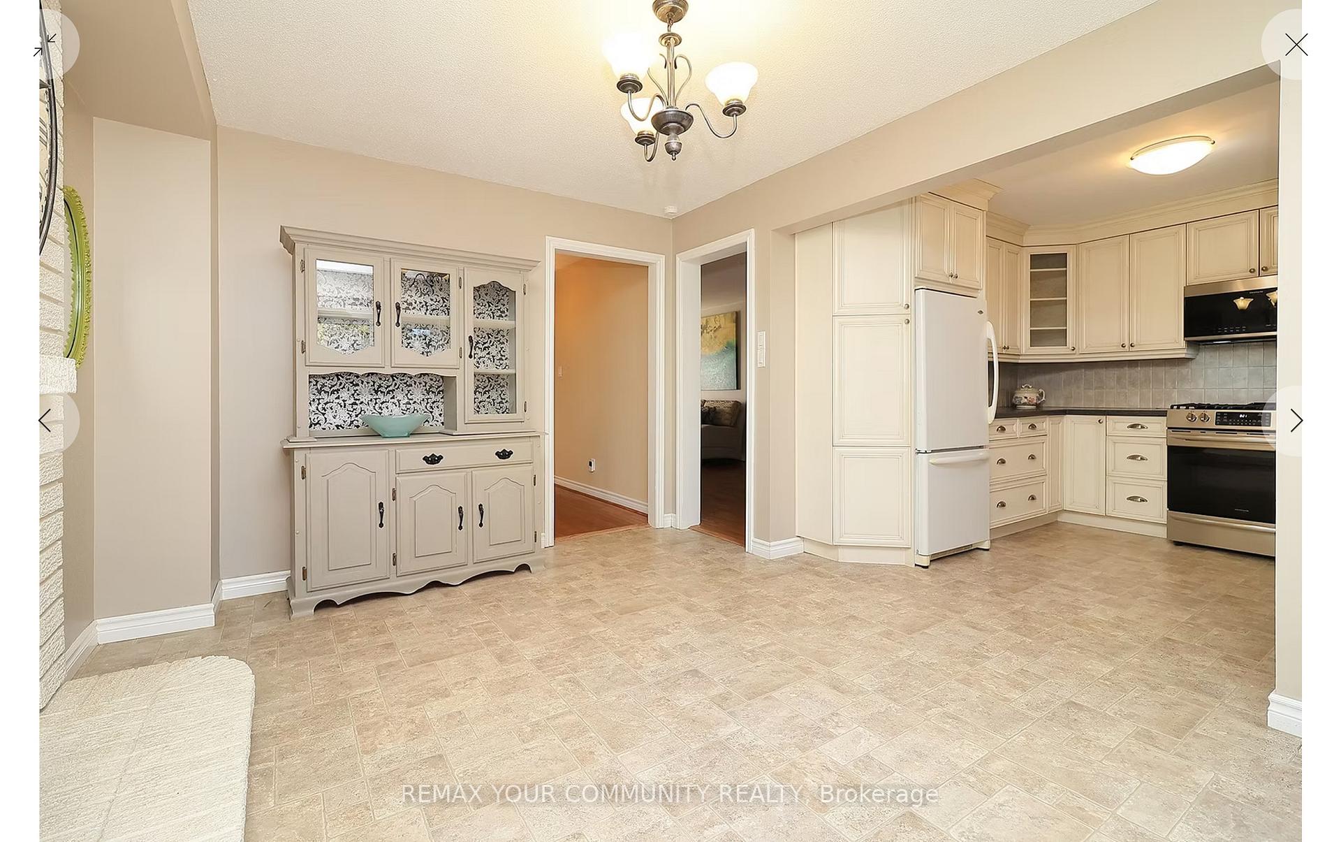 Photo 14 of 161 Billings Crescent, Newmarket, Bristol-London — HOMEH