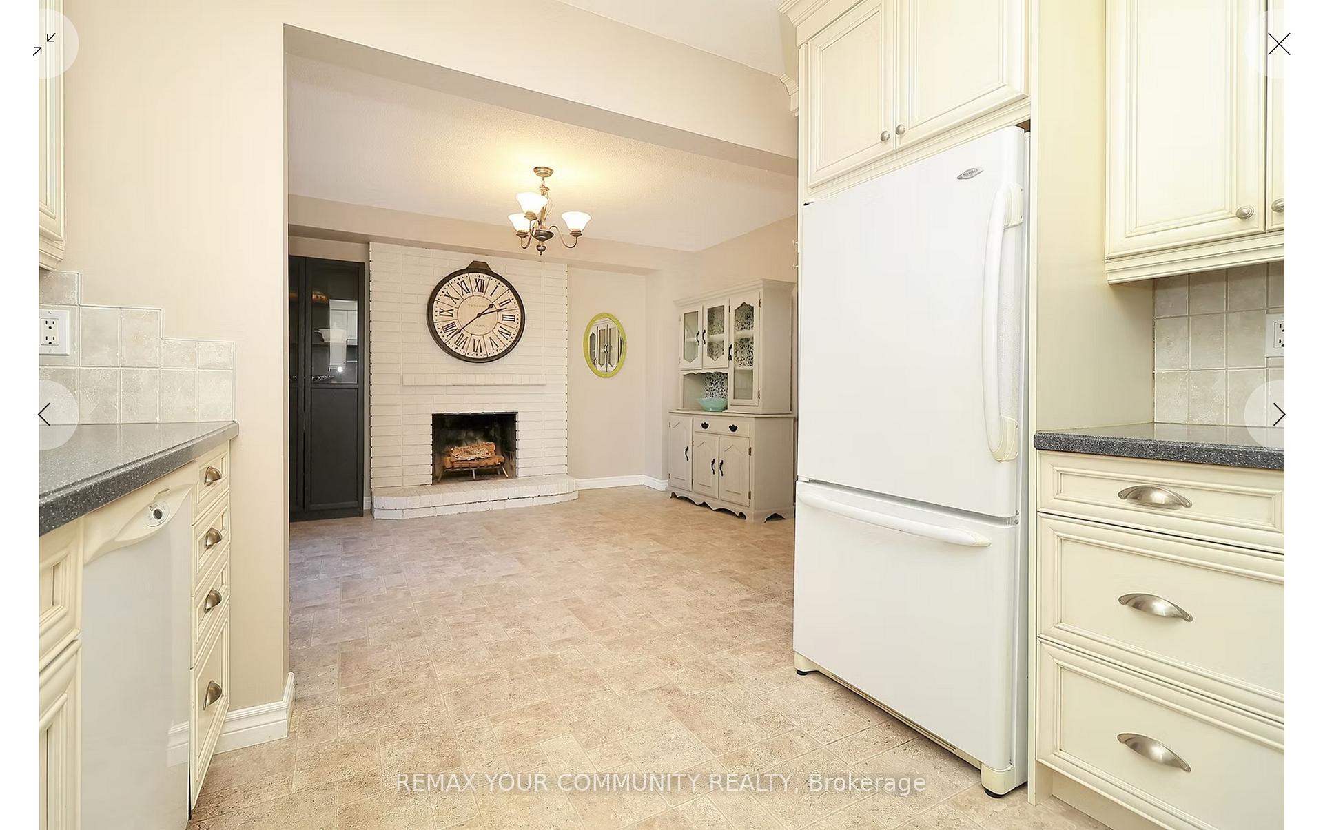 Photo 24 of 161 Billings Crescent, Newmarket, Bristol-London — HOMEH