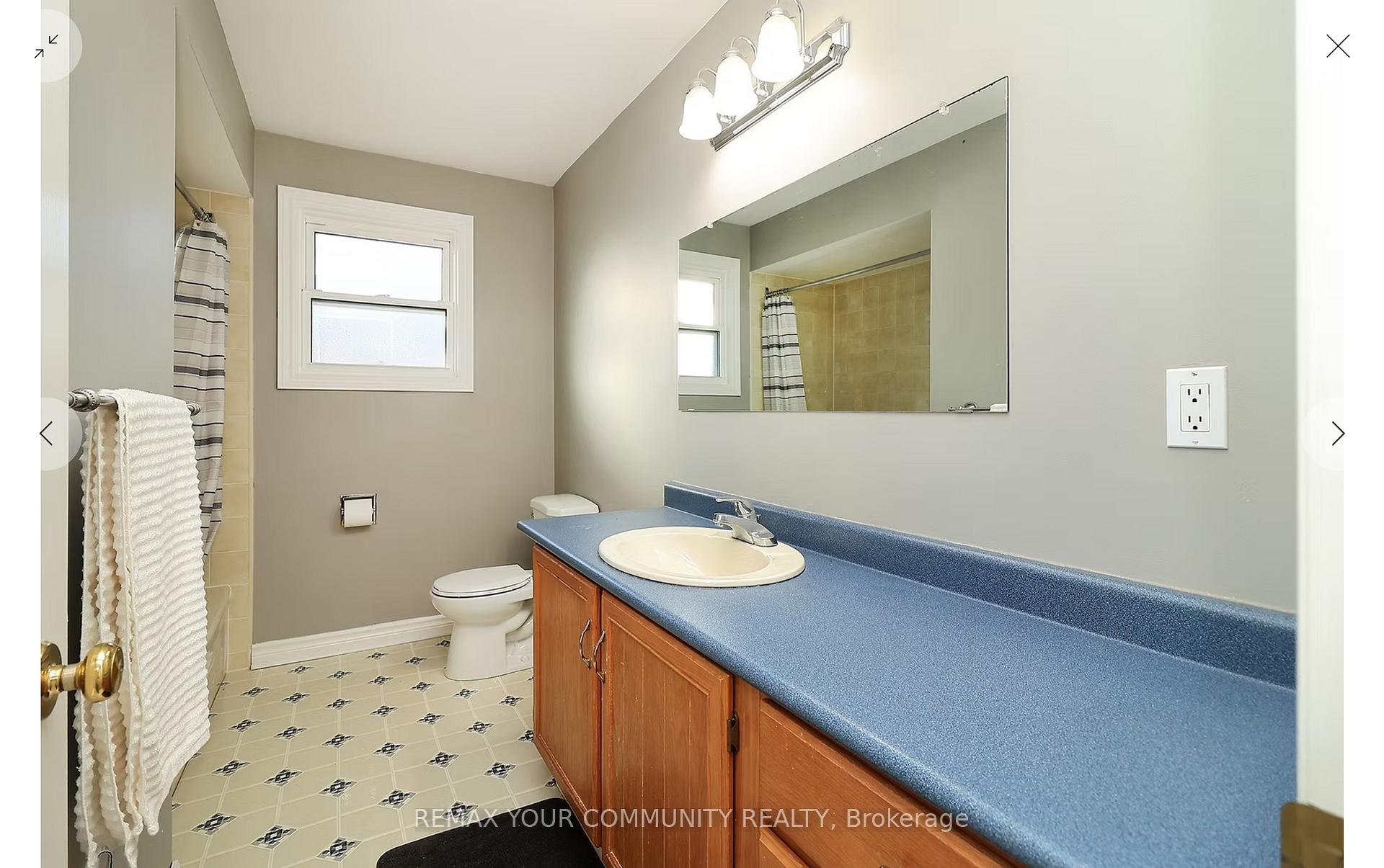 Photo 54 of 161 Billings Crescent, Newmarket, Bristol-London — HOMEH