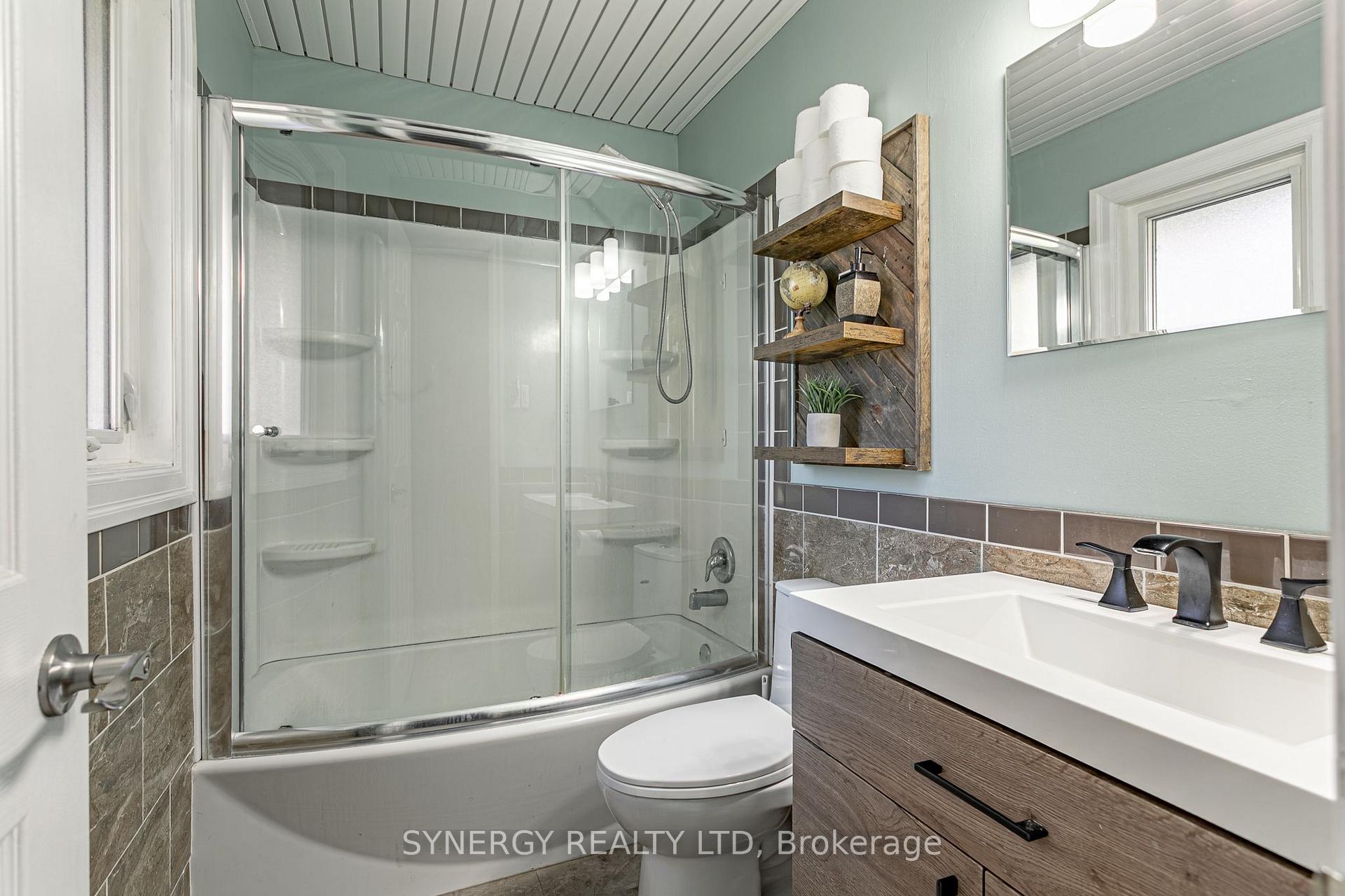 Photo 18 of 554 Brunswick Street, Stratford — HOMEH