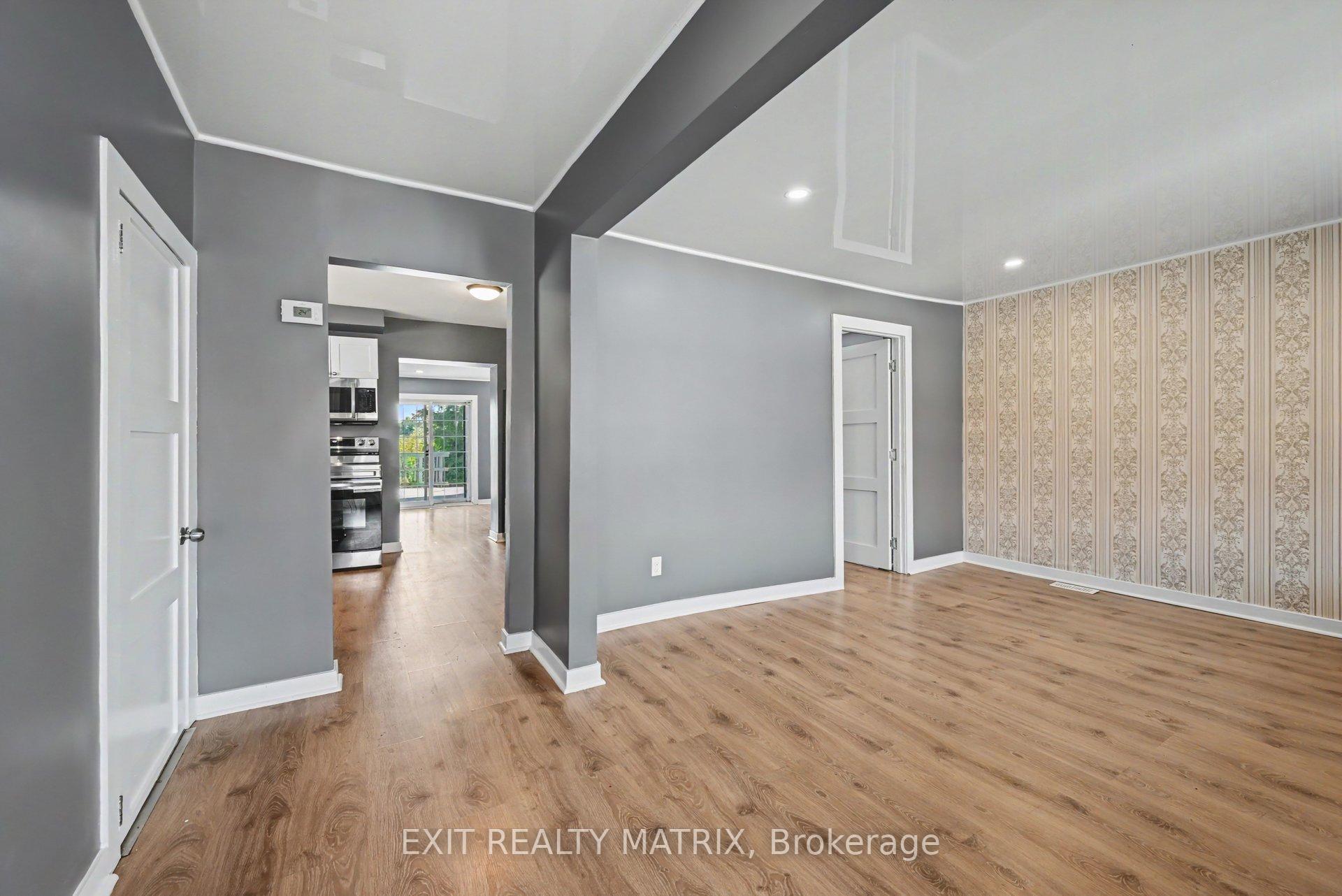 Photo 3 of 1026 Notre Dame Road, Russell, Embrun — HOMEH