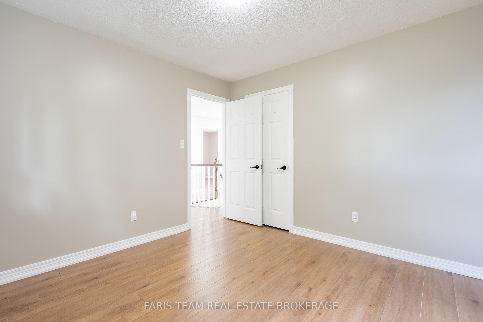 Photo 25 of 186 Ferndale Drive S, Barrie, Ardagh — HOMEH