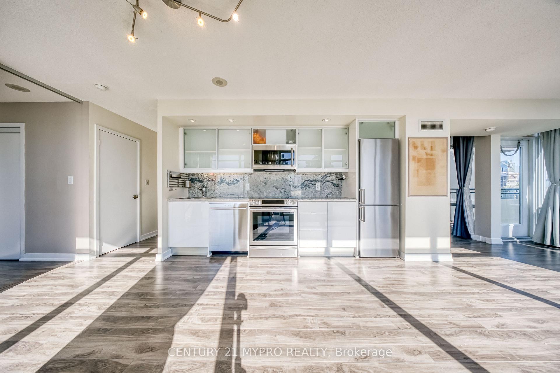 Photo 11 of Unit 4306, 25 Telegram Mews, Toronto, Waterfront Communities — HOMEH