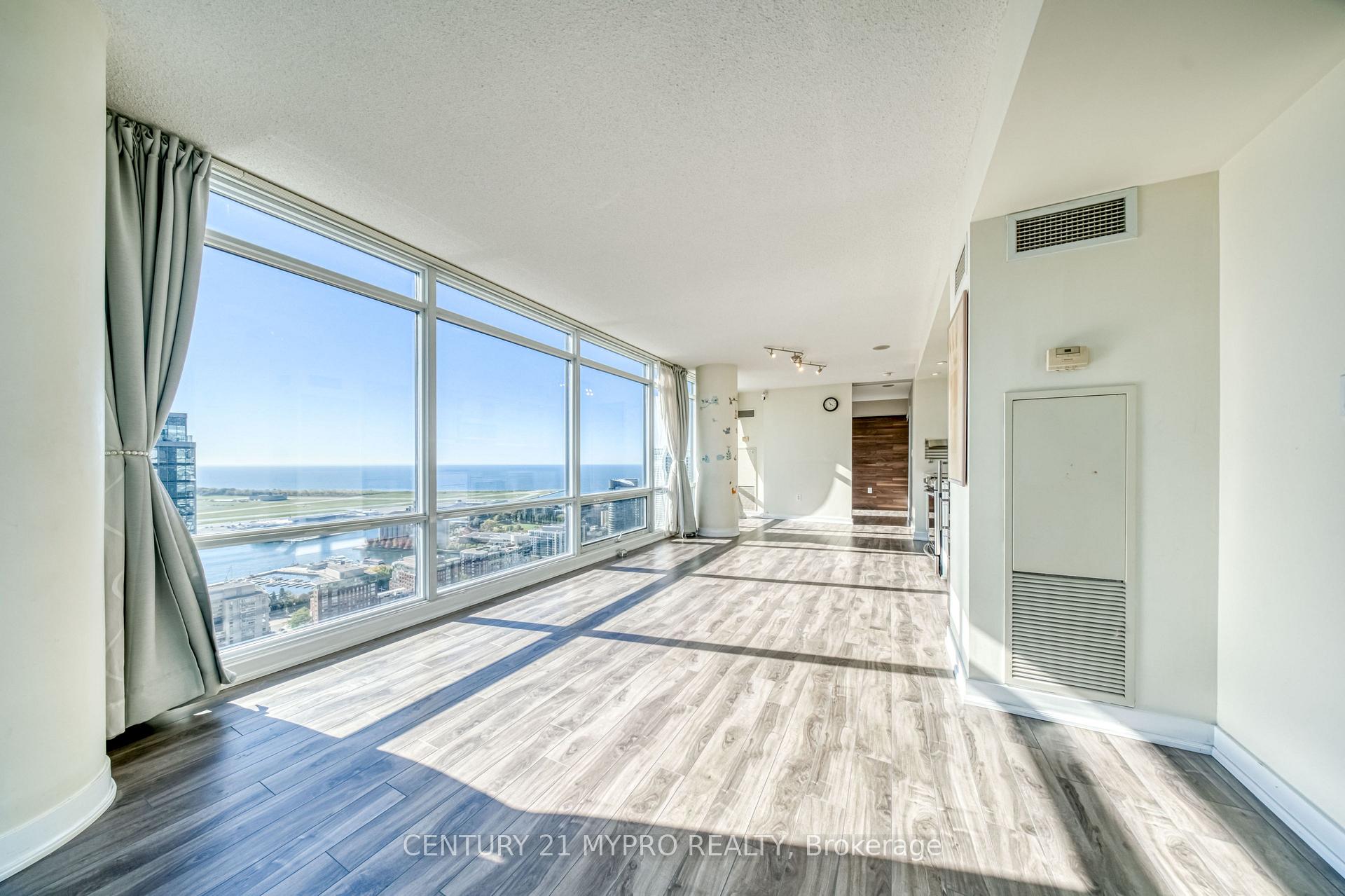 Photo 16 of Unit 4306, 25 Telegram Mews, Toronto, Waterfront Communities — HOMEH