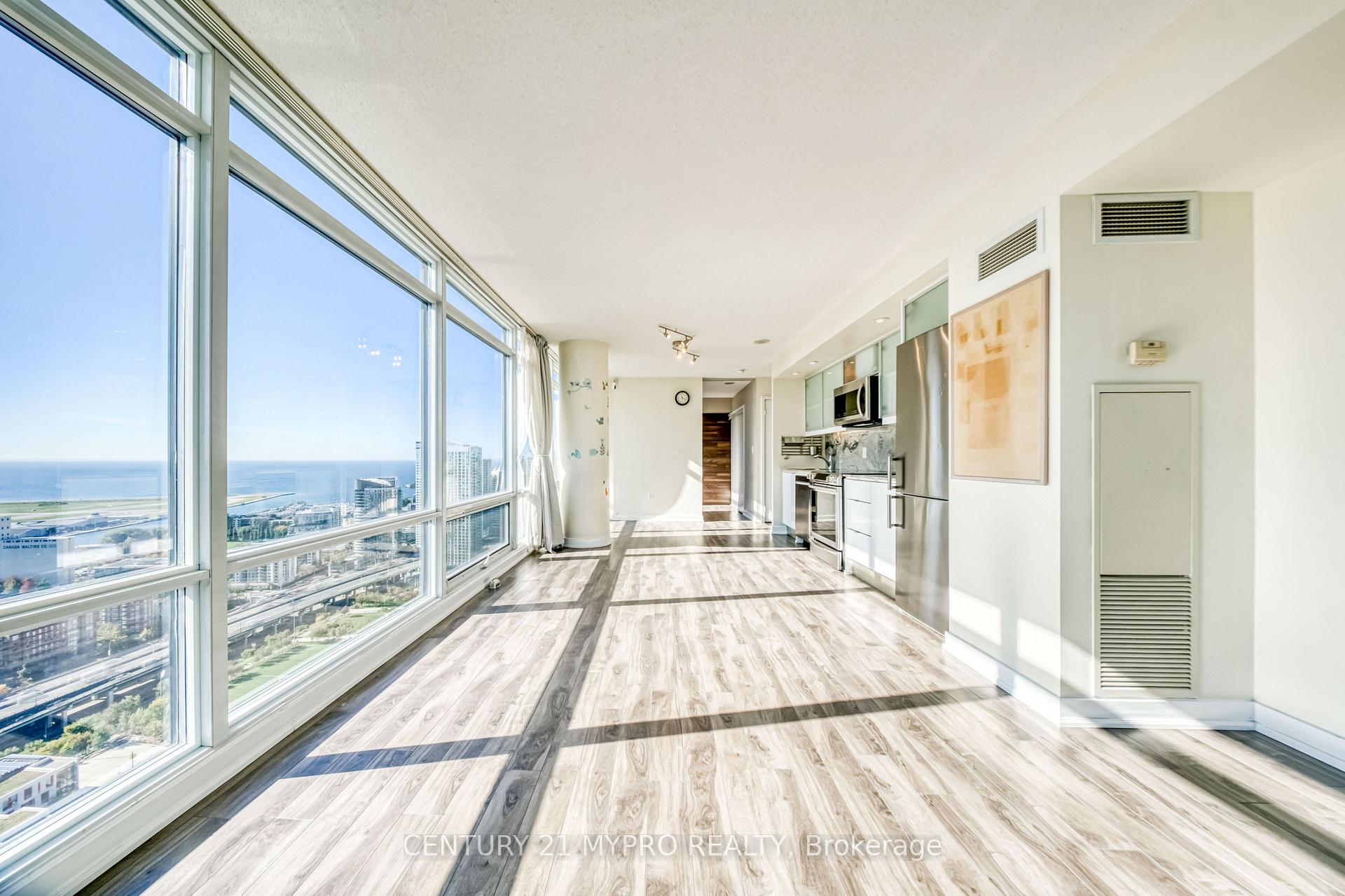 Photo 17 of Unit 4306, 25 Telegram Mews, Toronto, Waterfront Communities — HOMEH