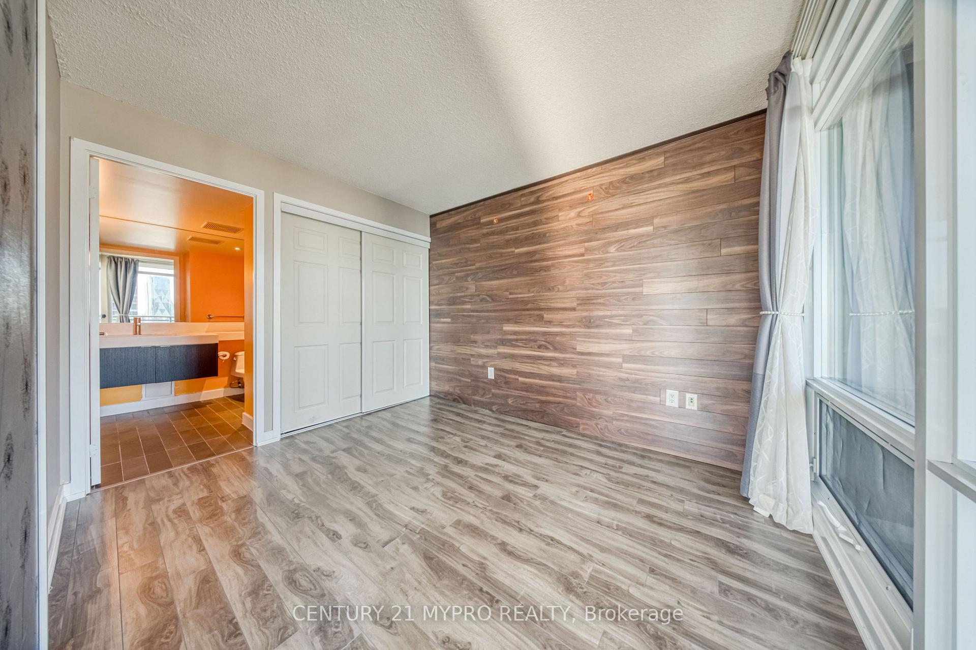 Photo 19 of Unit 4306, 25 Telegram Mews, Toronto, Waterfront Communities — HOMEH