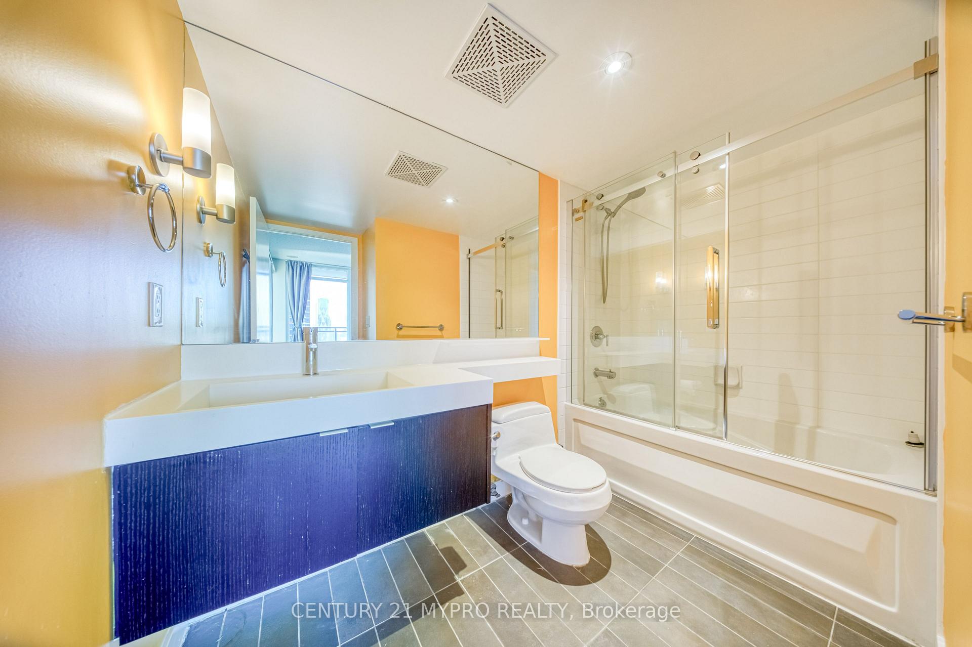 Photo 23 of Unit 4306, 25 Telegram Mews, Toronto, Waterfront Communities — HOMEH