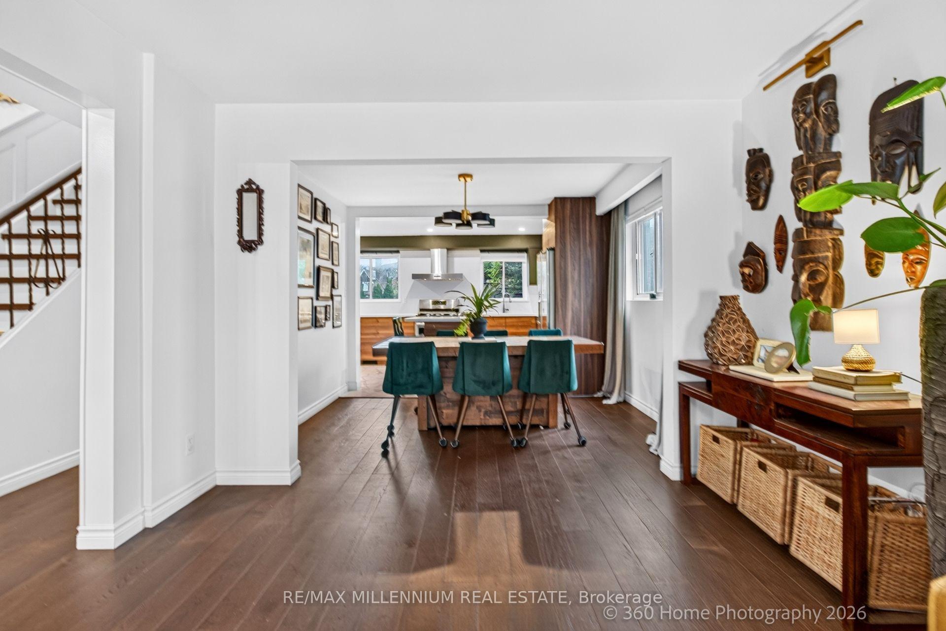 Photo 4 of 15 Marblemount Crescent, Scarborough, Tam O'Shanter-Sullivan — HOMEH