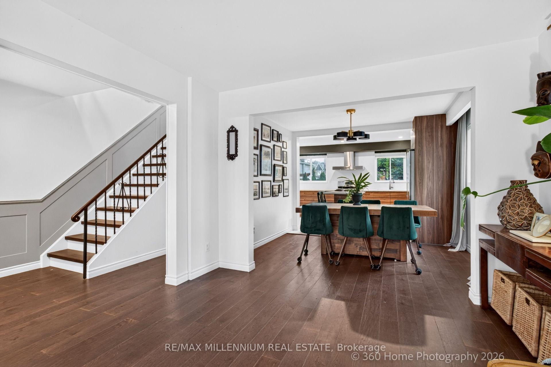 Photo 5 of 15 Marblemount Crescent, Scarborough, Tam O'Shanter-Sullivan — HOMEH