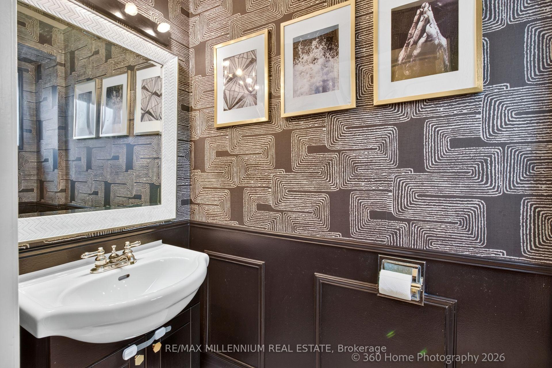 Photo 14 of 15 Marblemount Crescent, Scarborough, Tam O'Shanter-Sullivan — HOMEH