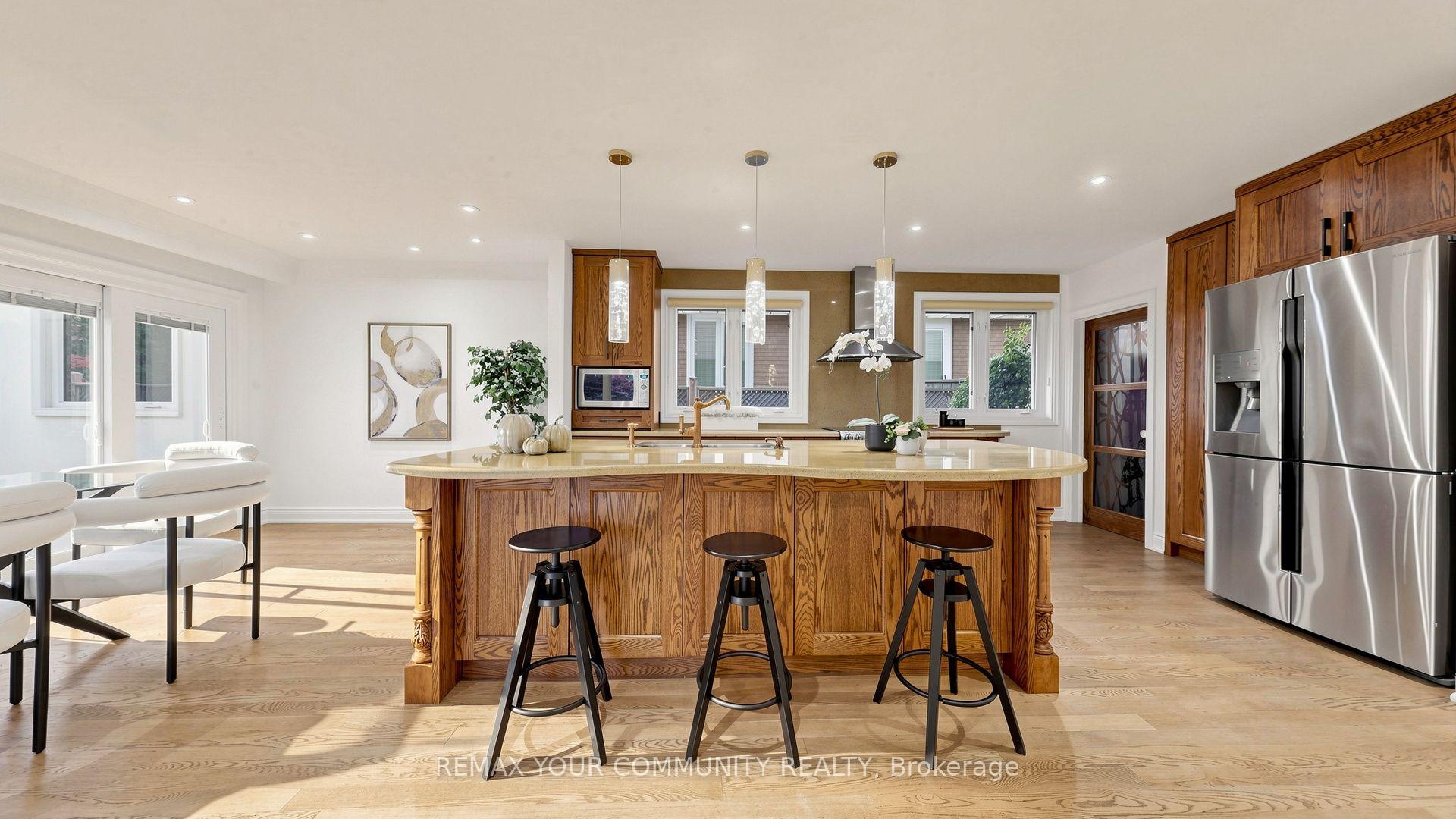 Photo 17 of 15 Colwick Drive, North York, Bayview Woods-Steeles — HOMEH
