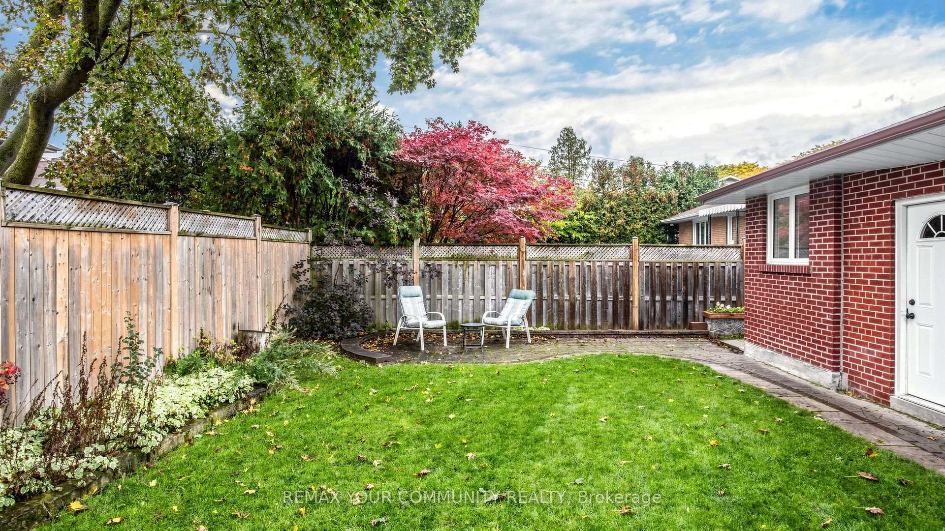 Photo 48 of 15 Colwick Drive, North York, Bayview Woods-Steeles — HOMEH