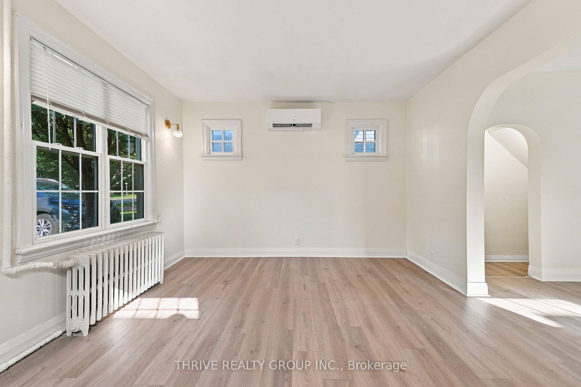 Photo 10 of 966 Colborne Street, London, East B — HOMEH