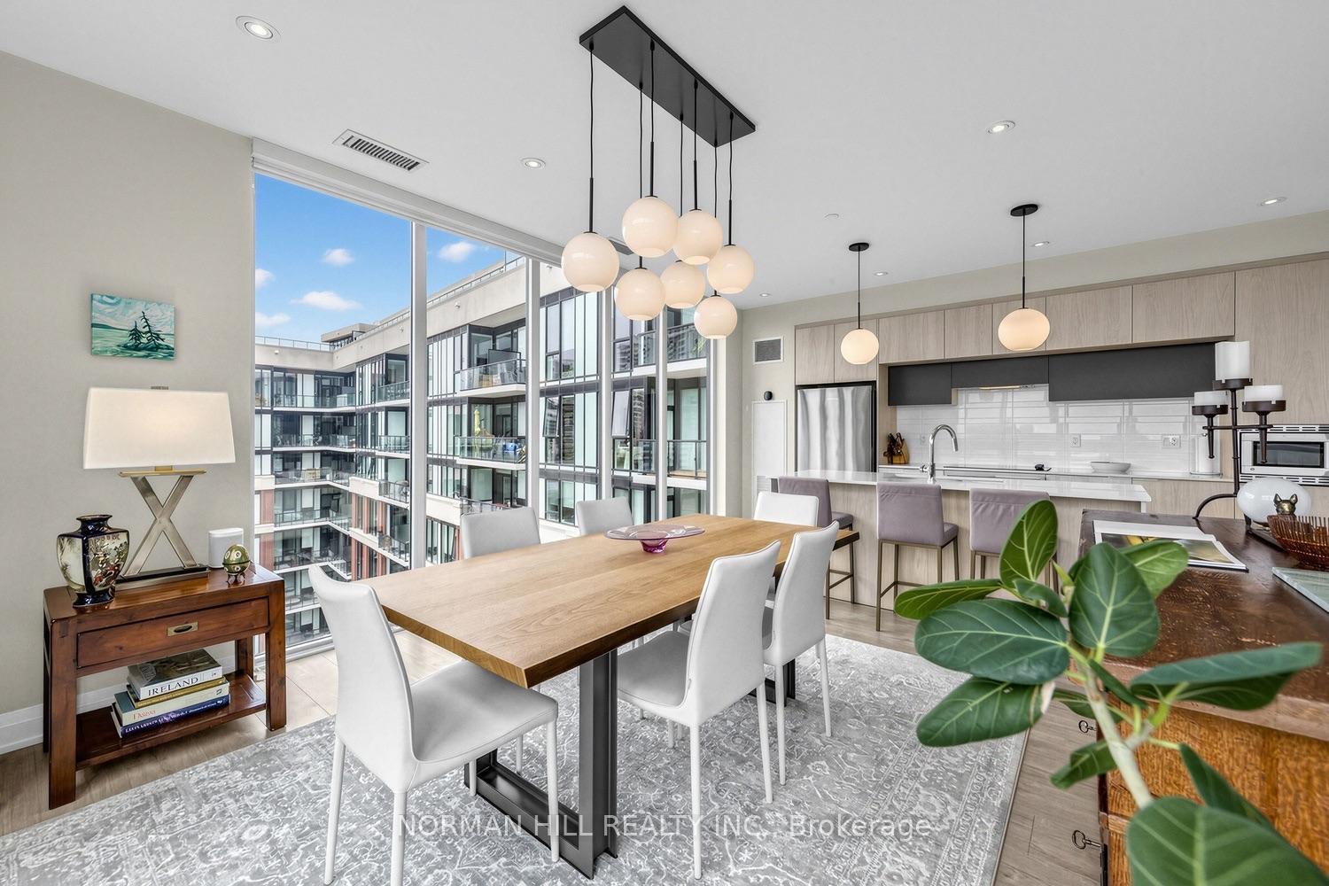 Photo 2 of Unit 820, 1 Belsize Drive, Toronto, Mount Pleasant West — HOMEH