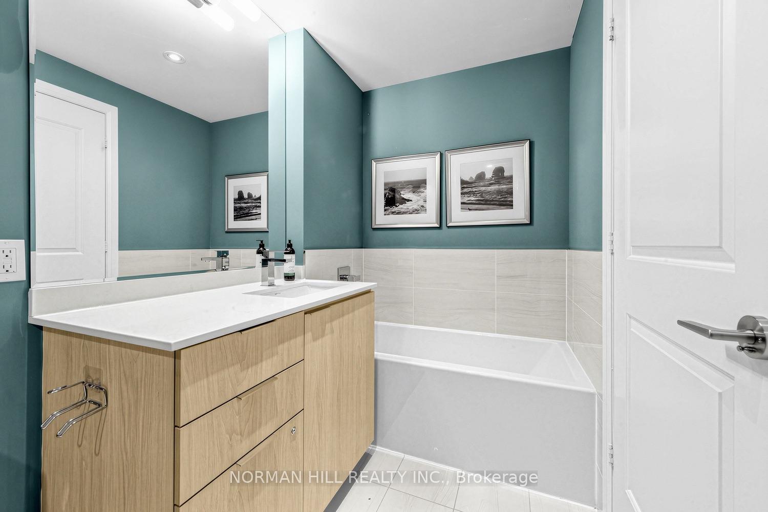 Photo 6 of Unit 820, 1 Belsize Drive, Toronto, Mount Pleasant West — HOMEH