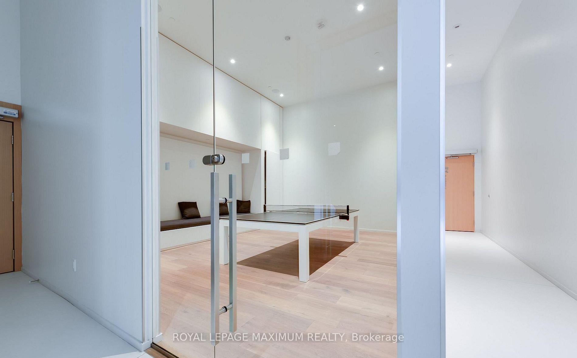 Photo 16 of Unit 21, 8 Hillsdale Avenue E, Toronto, Mount Pleasant West — HOMEH