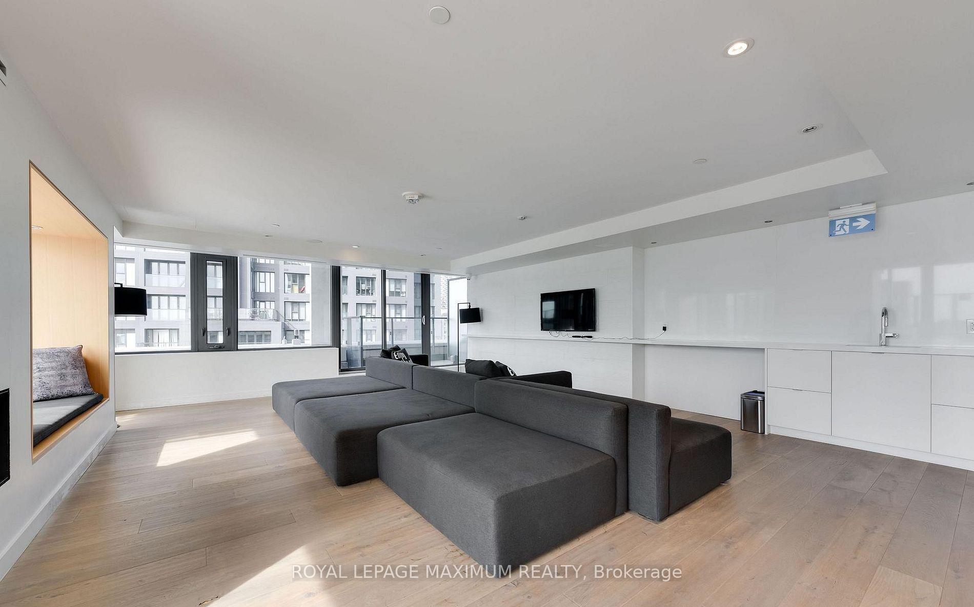 Photo 18 of Unit 21, 8 Hillsdale Avenue E, Toronto, Mount Pleasant West — HOMEH