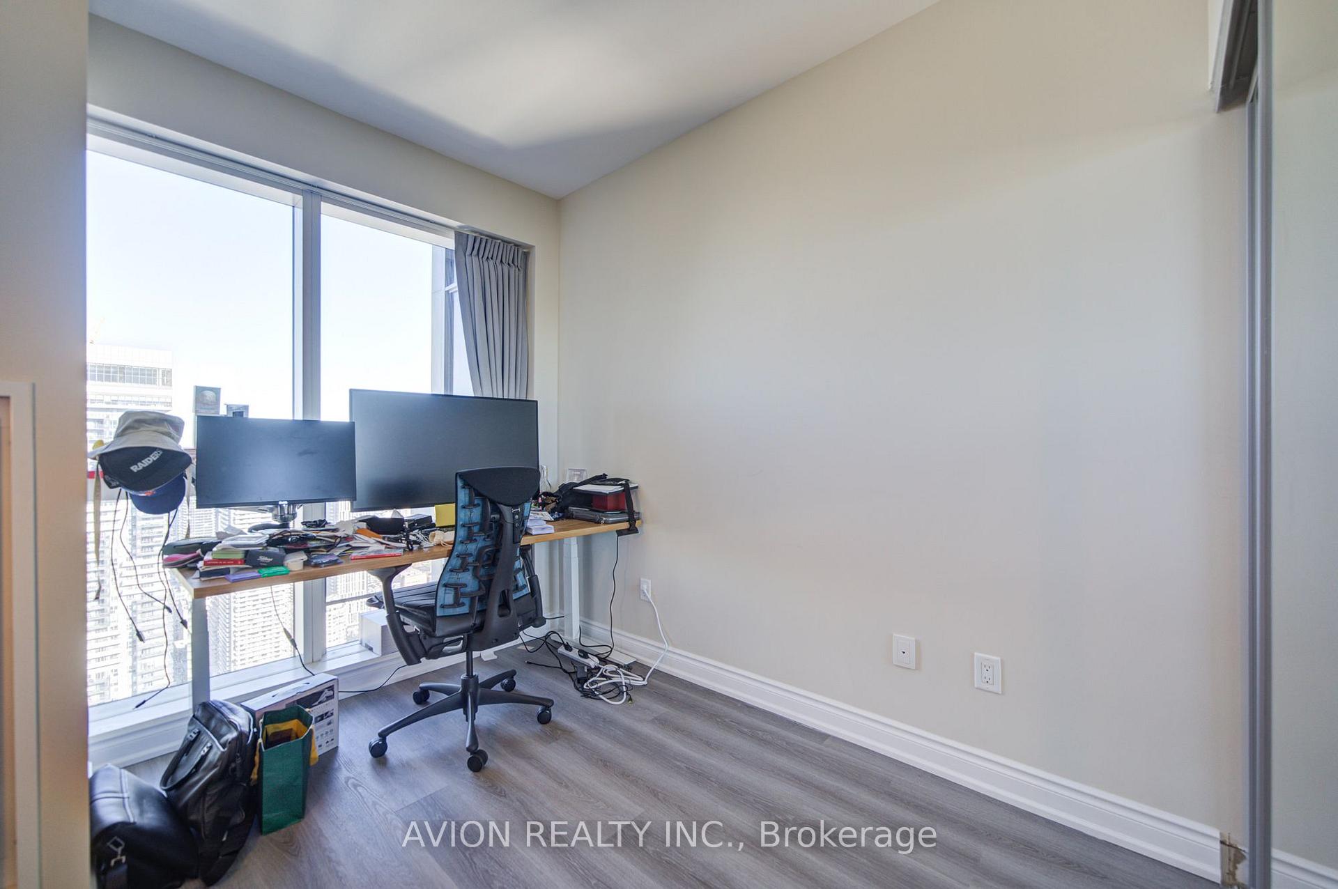 Photo 19 of Unit 5716, 386 Yonge Street, Toronto, Bay Street Corridor — HOMEH