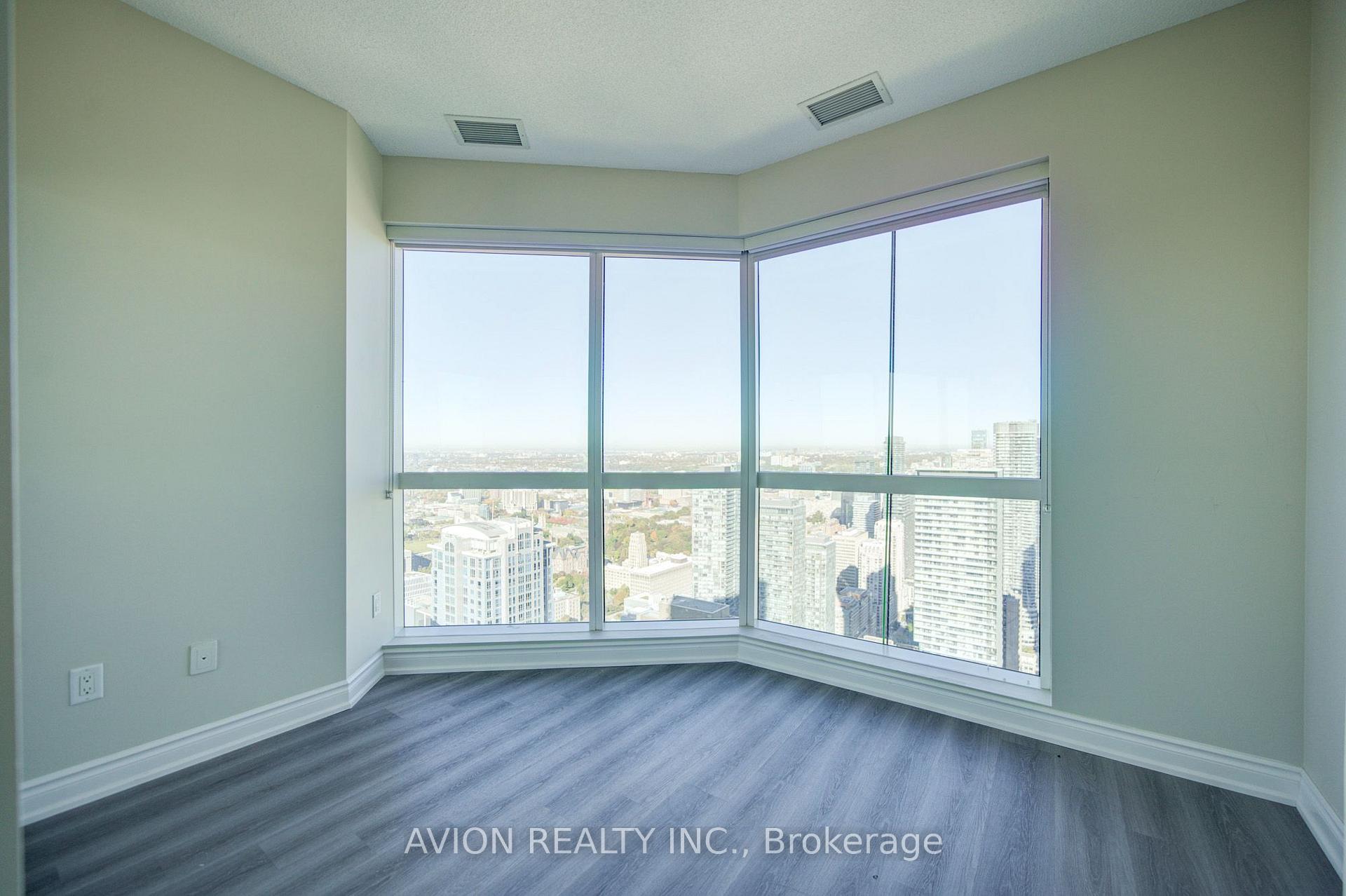 Photo 21 of Unit 5716, 386 Yonge Street, Toronto, Bay Street Corridor — HOMEH