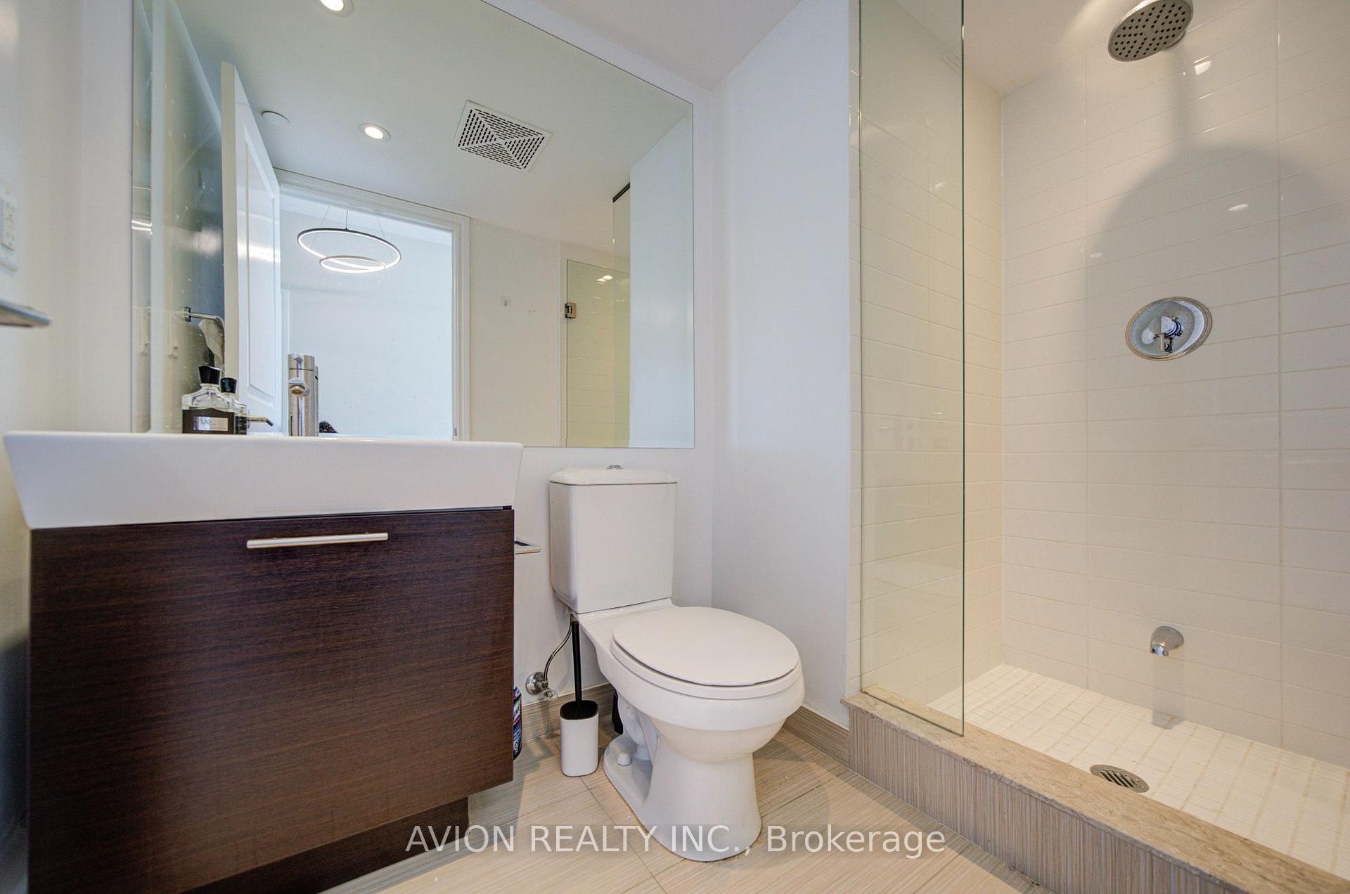 Photo 30 of Unit 5716, 386 Yonge Street, Toronto, Bay Street Corridor — HOMEH