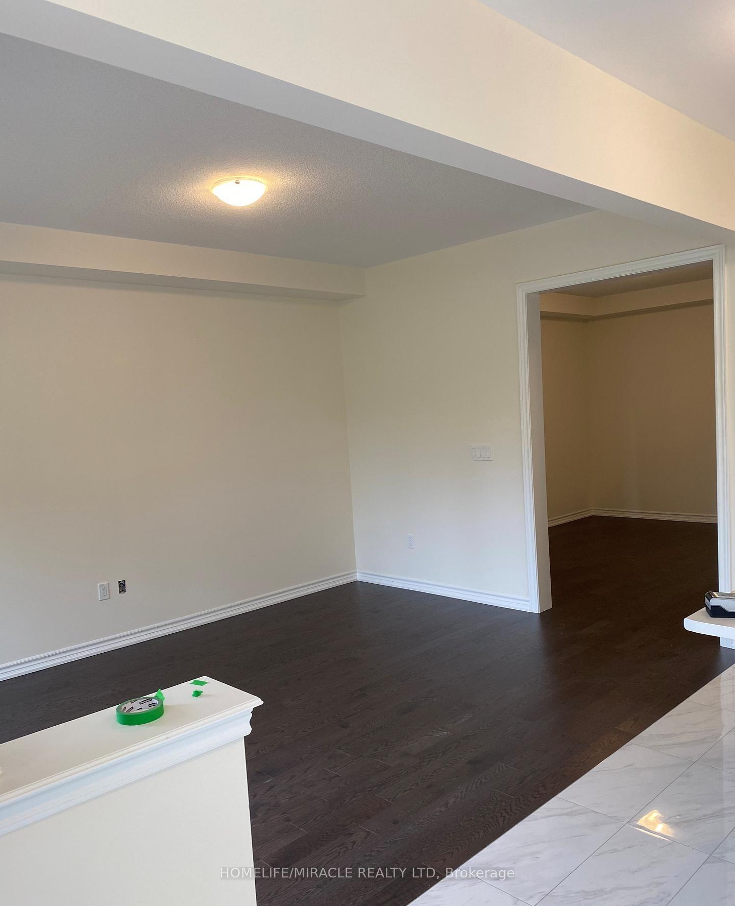 Photo 15 of 54 North Garden Boulevard, Scugog, Port Perry — HOMEH