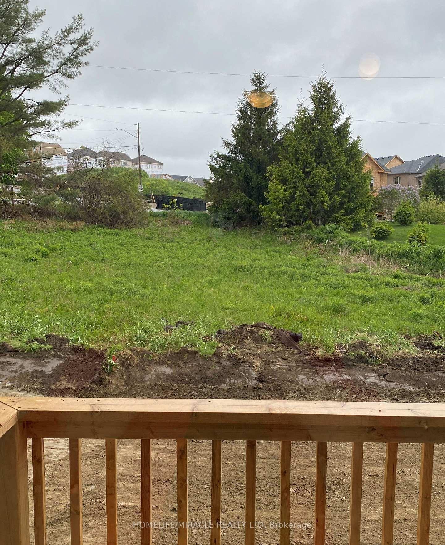 Photo 20 of 54 North Garden Boulevard, Scugog, Port Perry — HOMEH