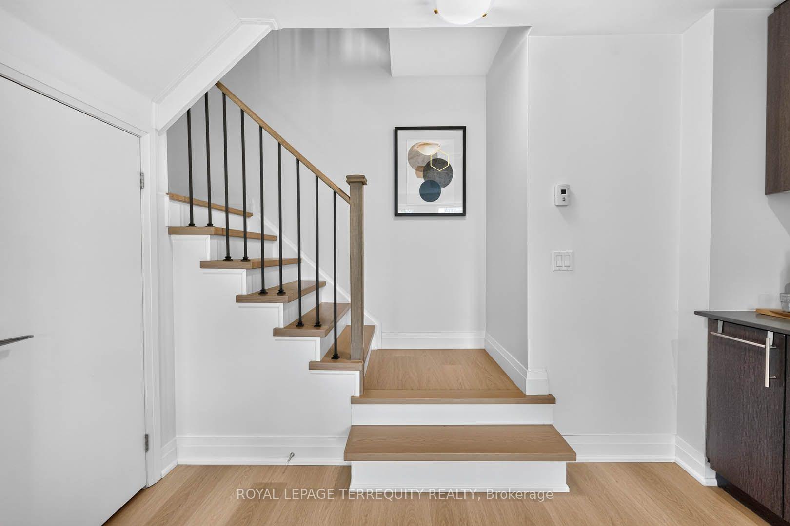 Photo 18 of Unit 16, 780 Sheppard Avenue E, North York, Bayview Village — HOMEH