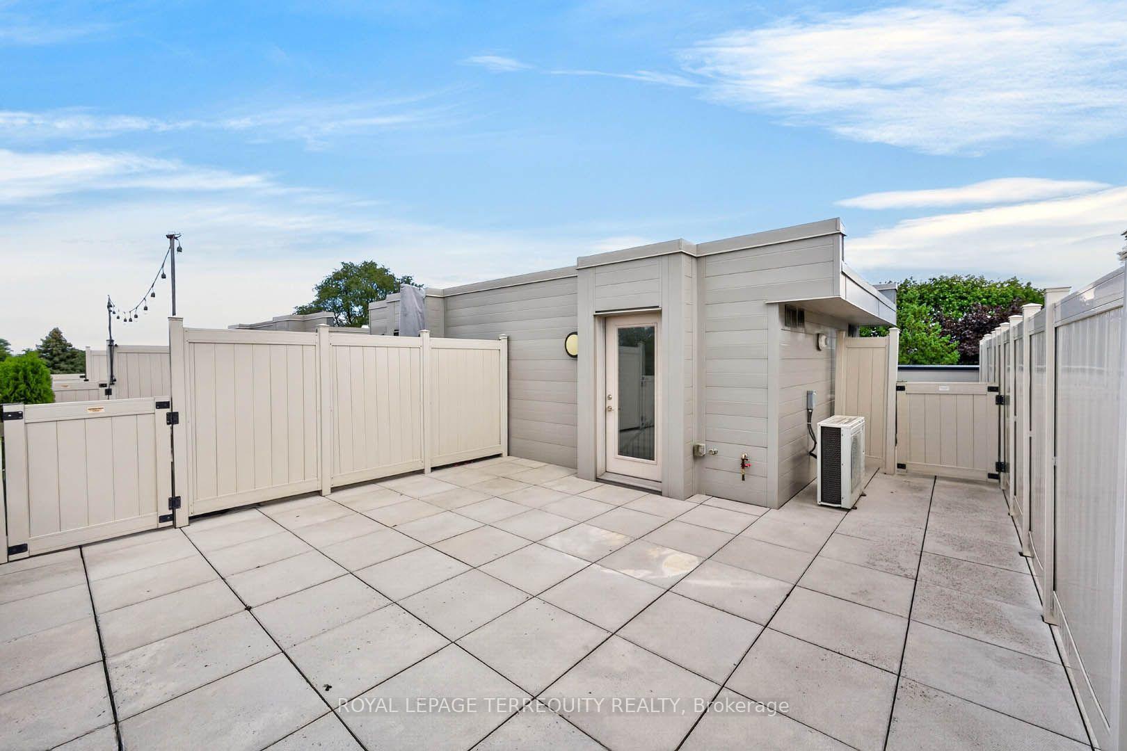 Photo 33 of Unit 16, 780 Sheppard Avenue E, North York, Bayview Village — HOMEH