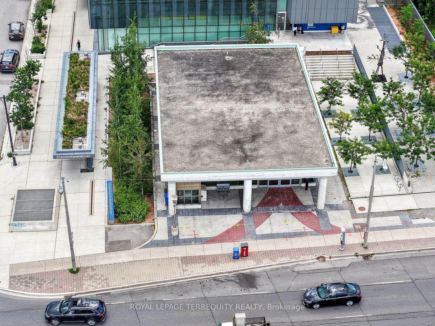 Photo 42 of Unit 16, 780 Sheppard Avenue E, North York, Bayview Village — HOMEH